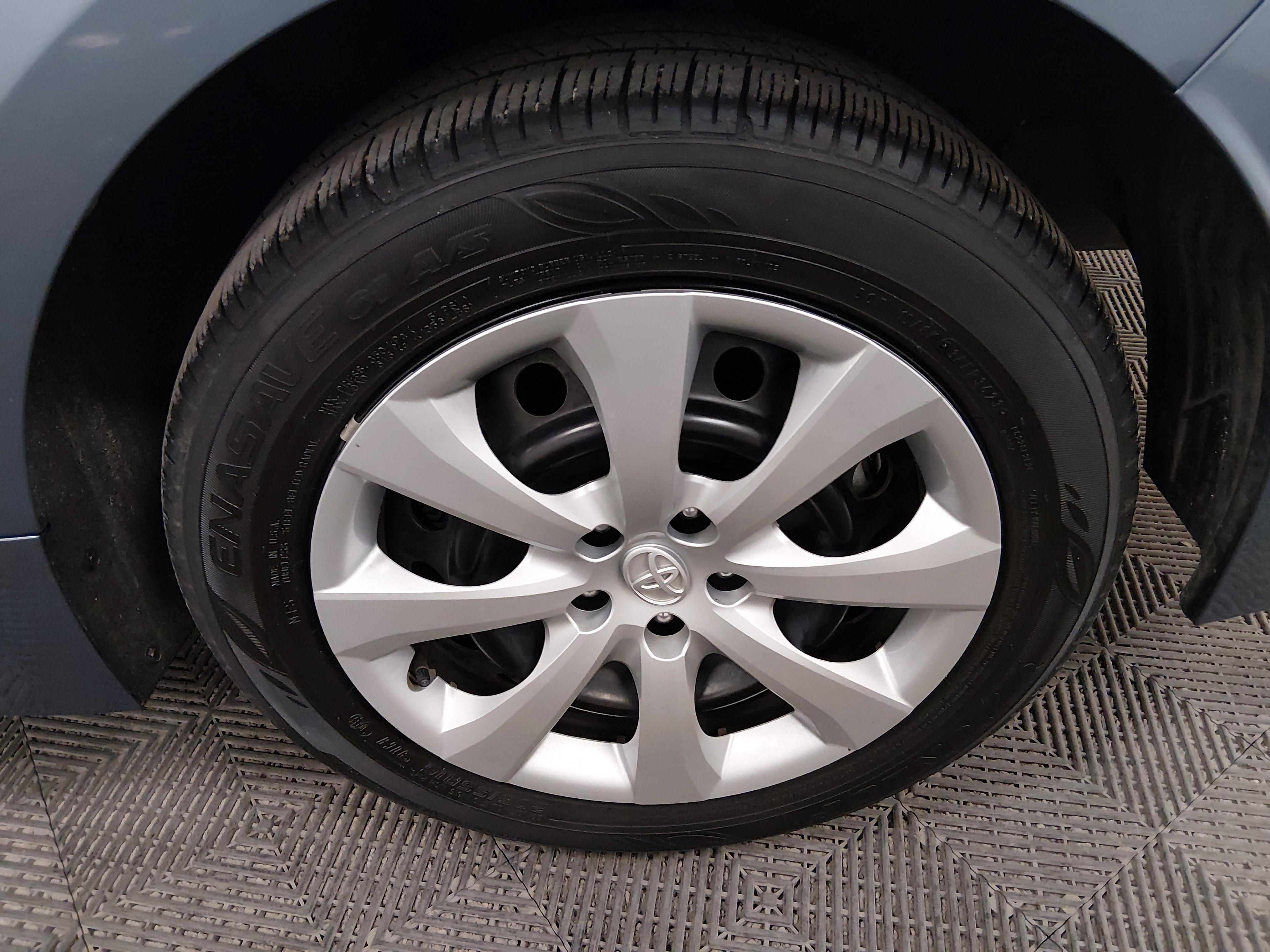 Toyota Corolla Le Cvt - Thumbnail 10