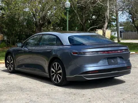 Lucid Air Touring - Thumbnail 6