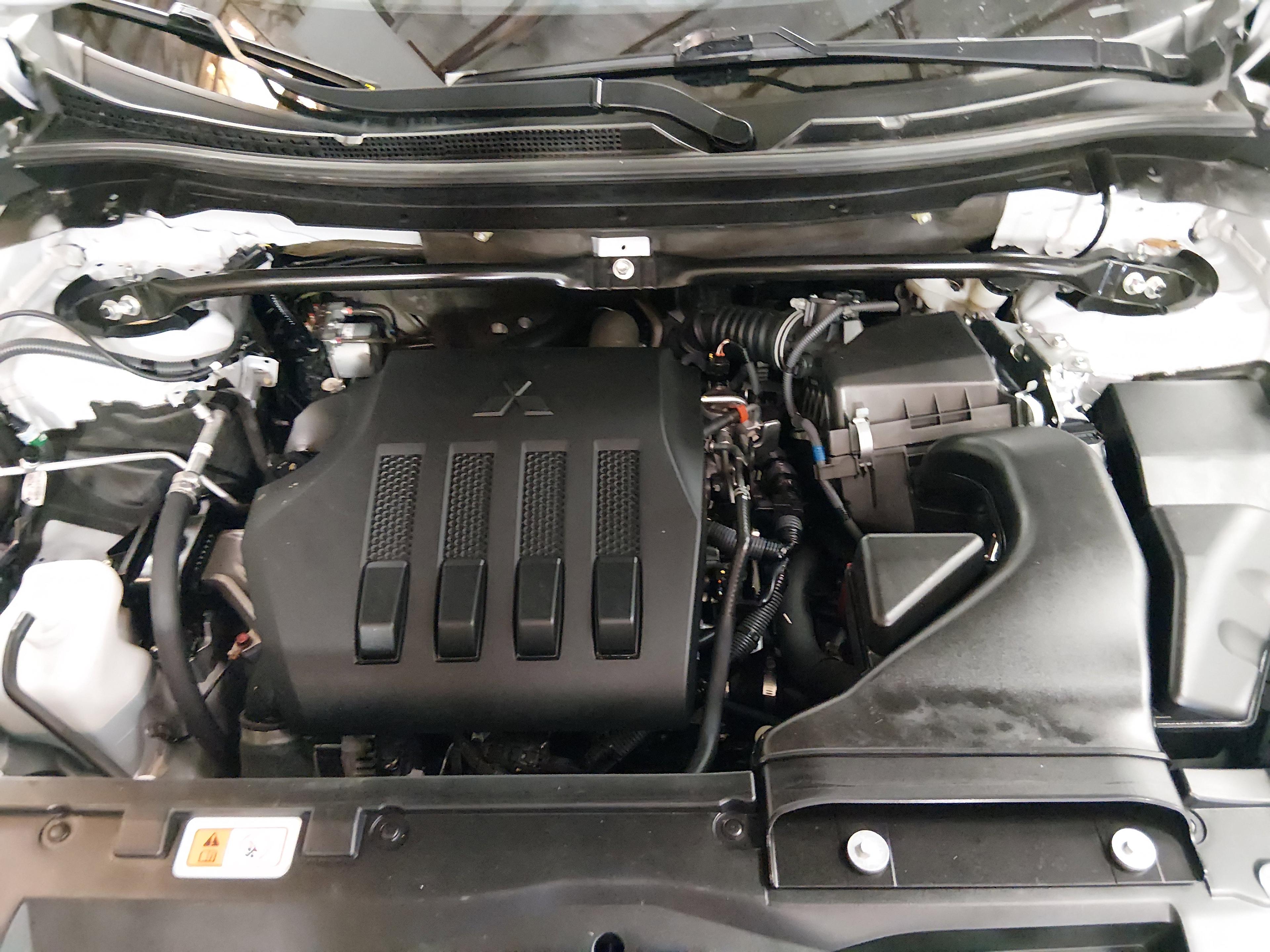 Mitsubishi Eclipse Cross Se S-Awc - Thumbnail 9