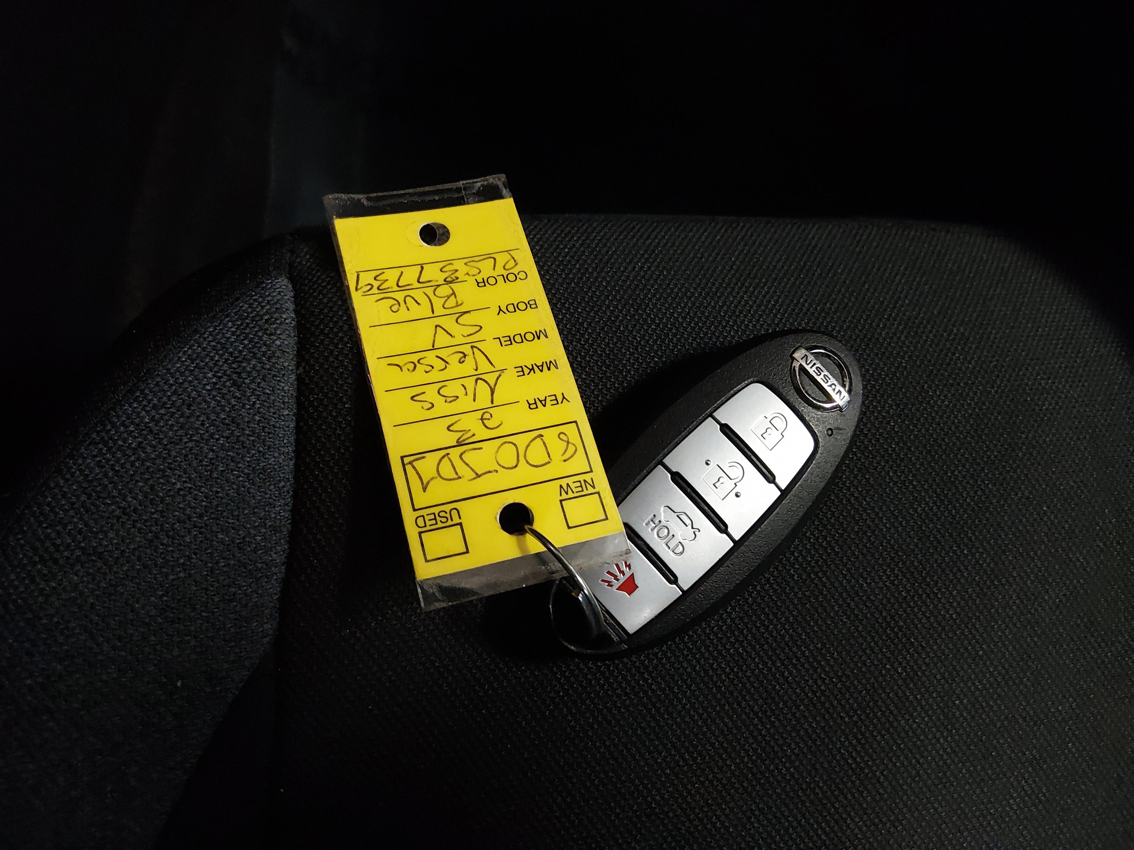 Nissan Versa Sv Cvt - Thumbnail 15