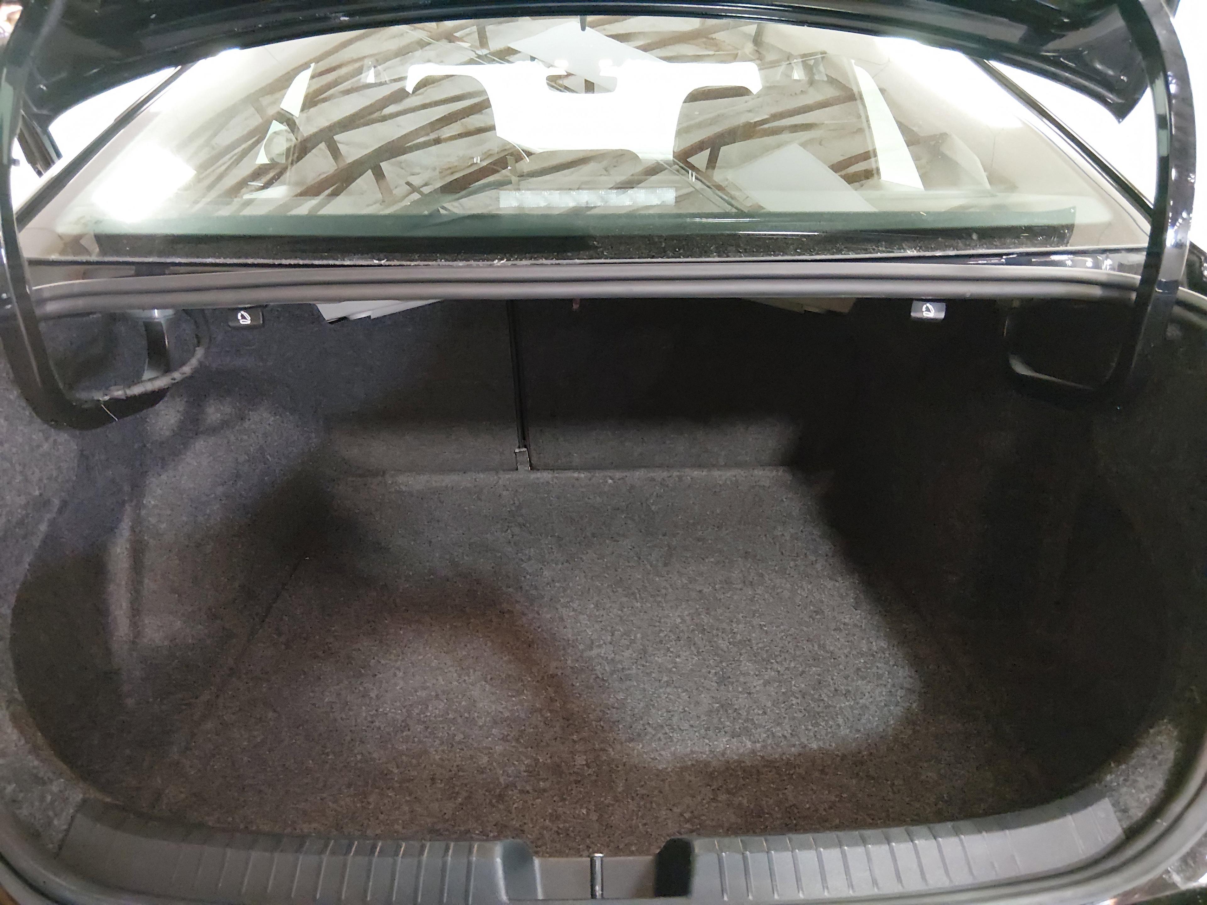 Volkswagen Jetta S Auto - Thumbnail 11