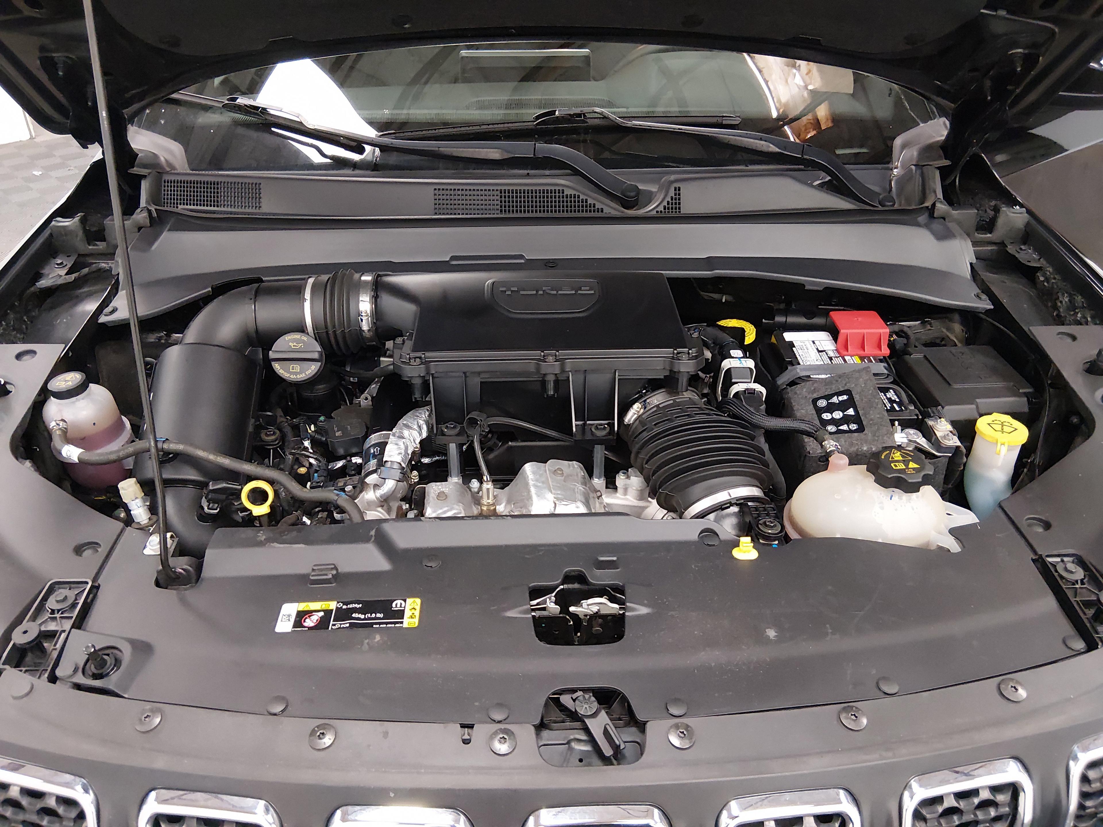 Jeep Compass Latitude 4X4 - Thumbnail 9