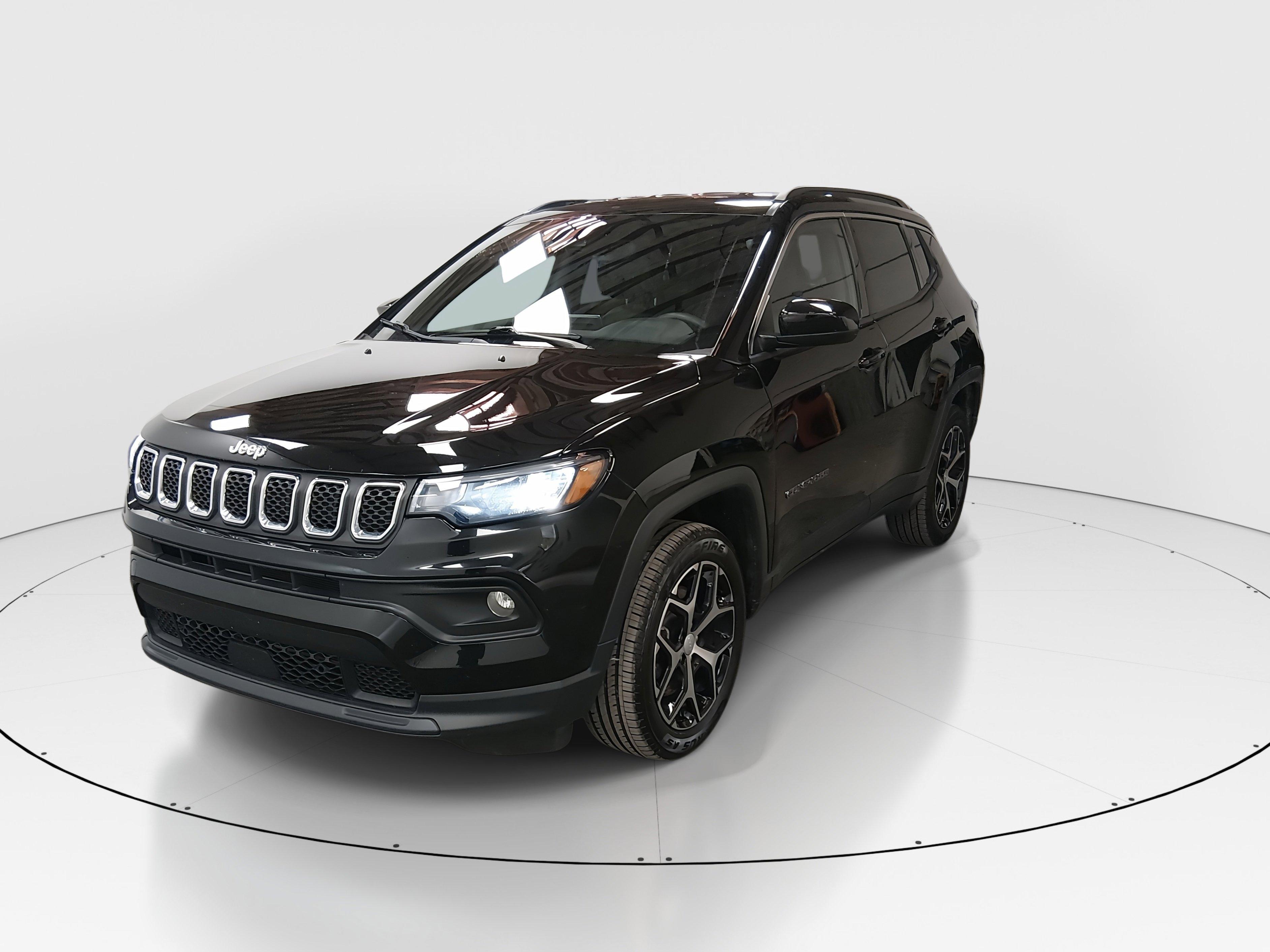 Jeep Compass Latitude 4X4 - Thumbnail 3