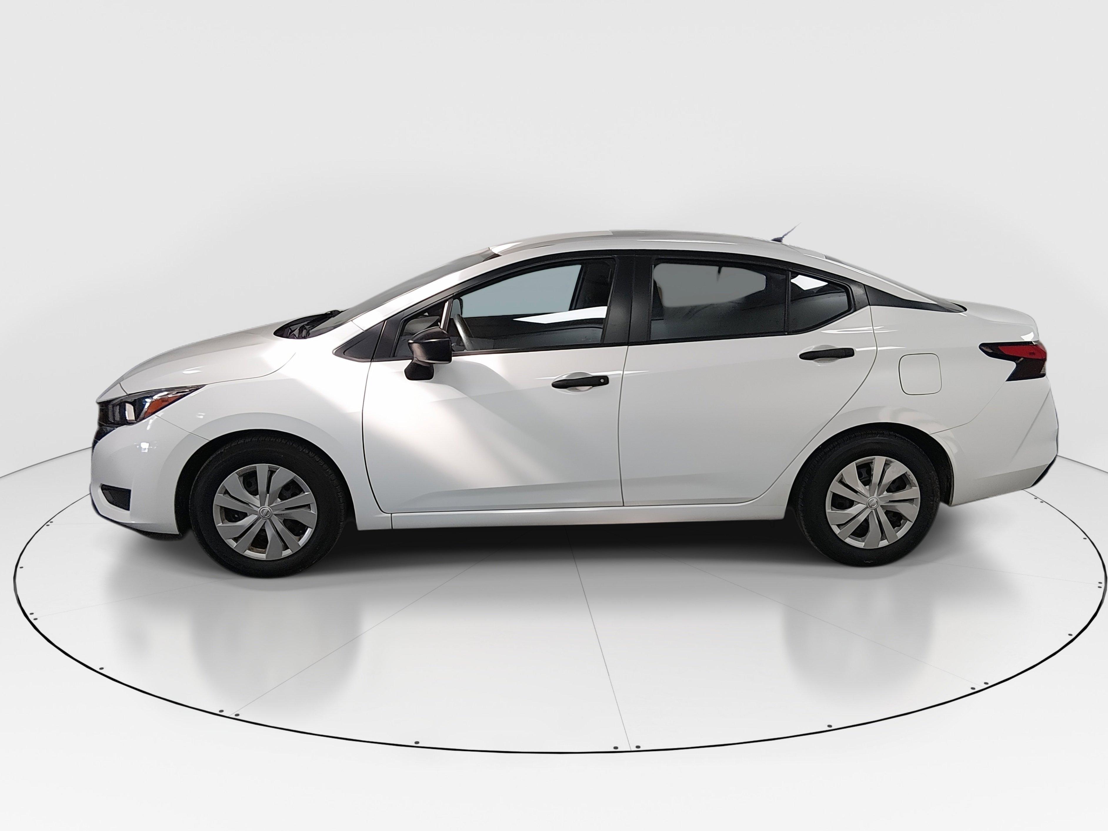Nissan Versa S Cvt - Thumbnail 4