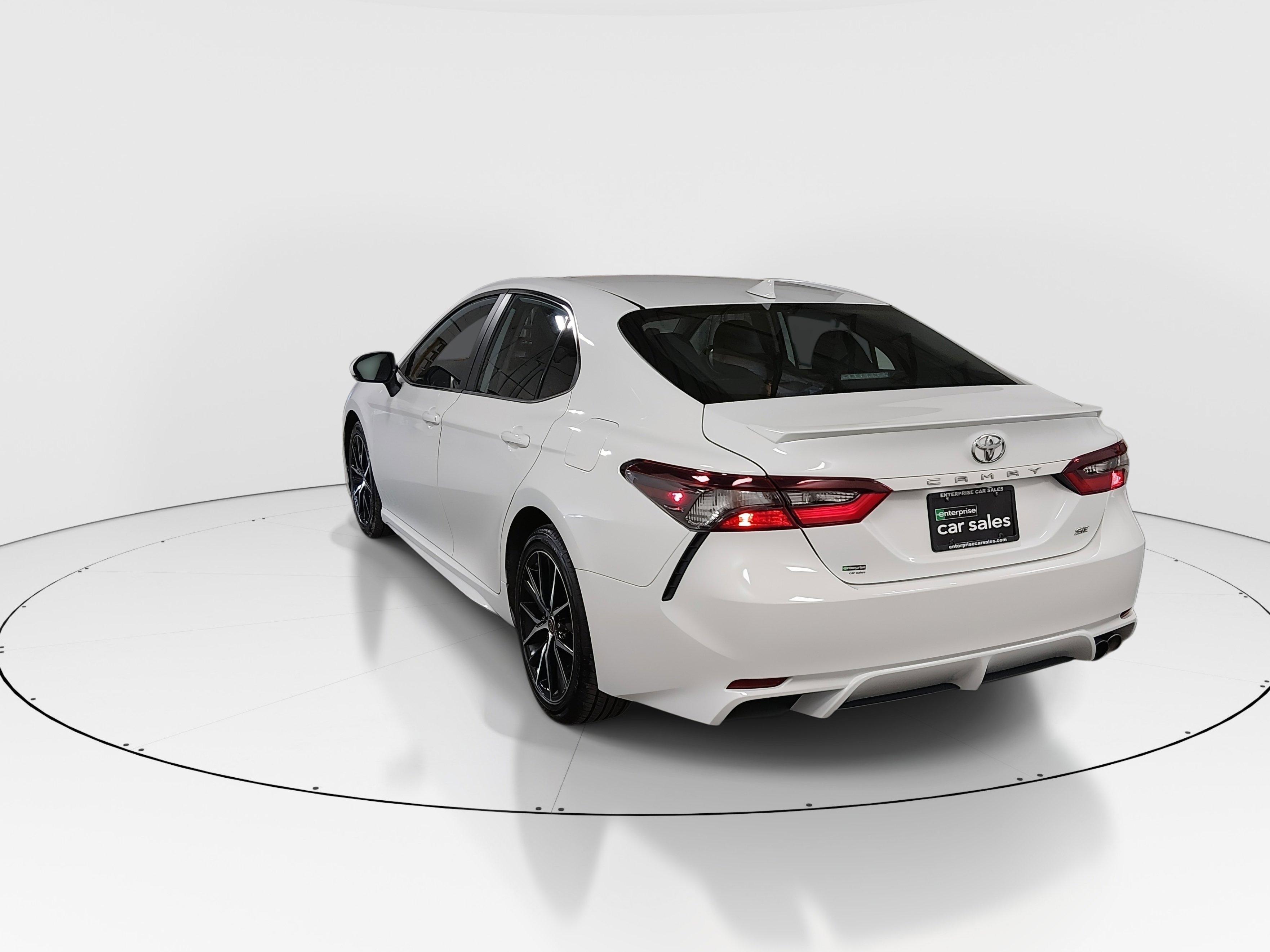 Toyota Camry Se Auto - Thumbnail 5