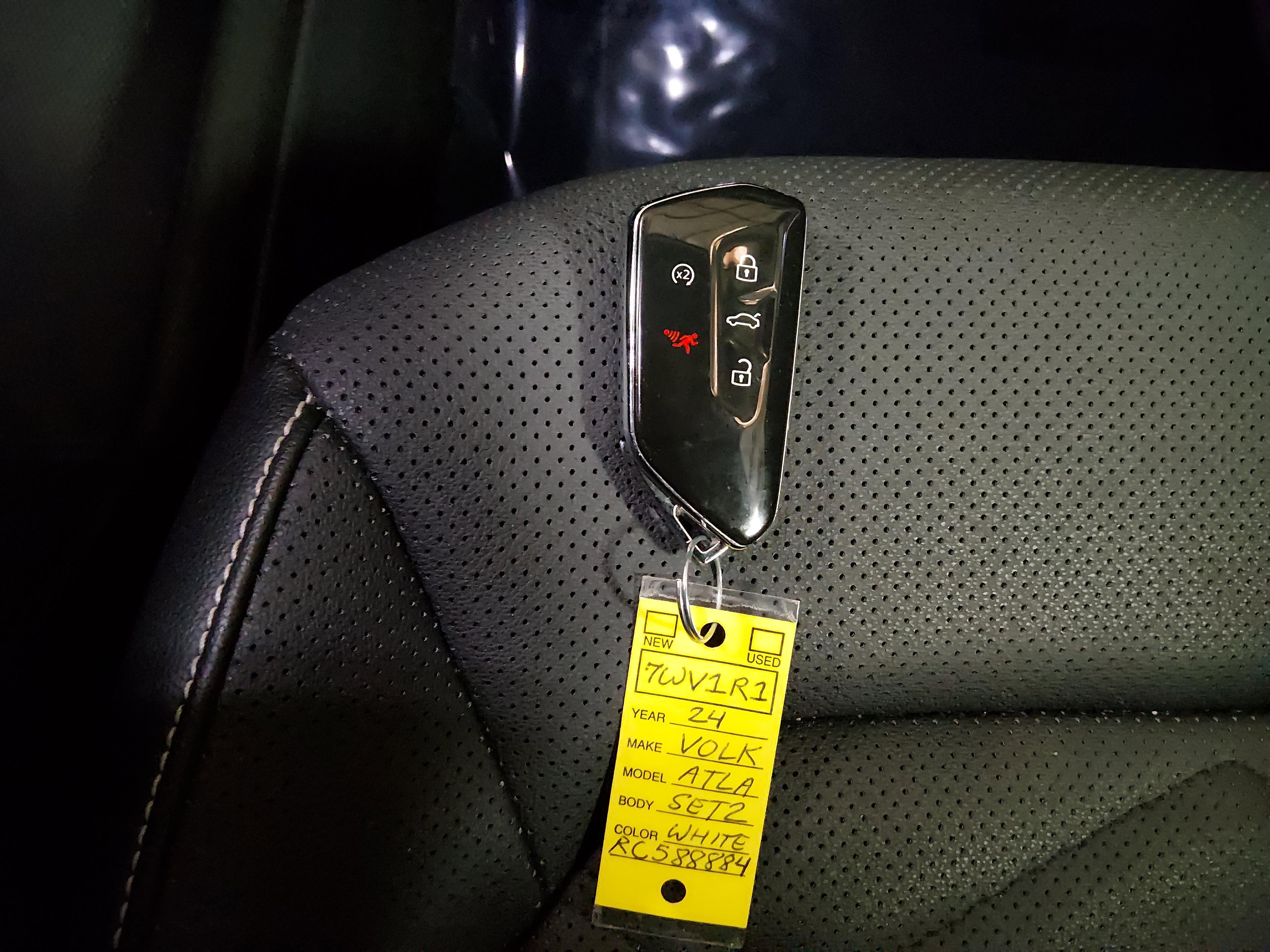 Volkswagen Atlas 2.0T Se W/Technology Fwd - Thumbnail 15