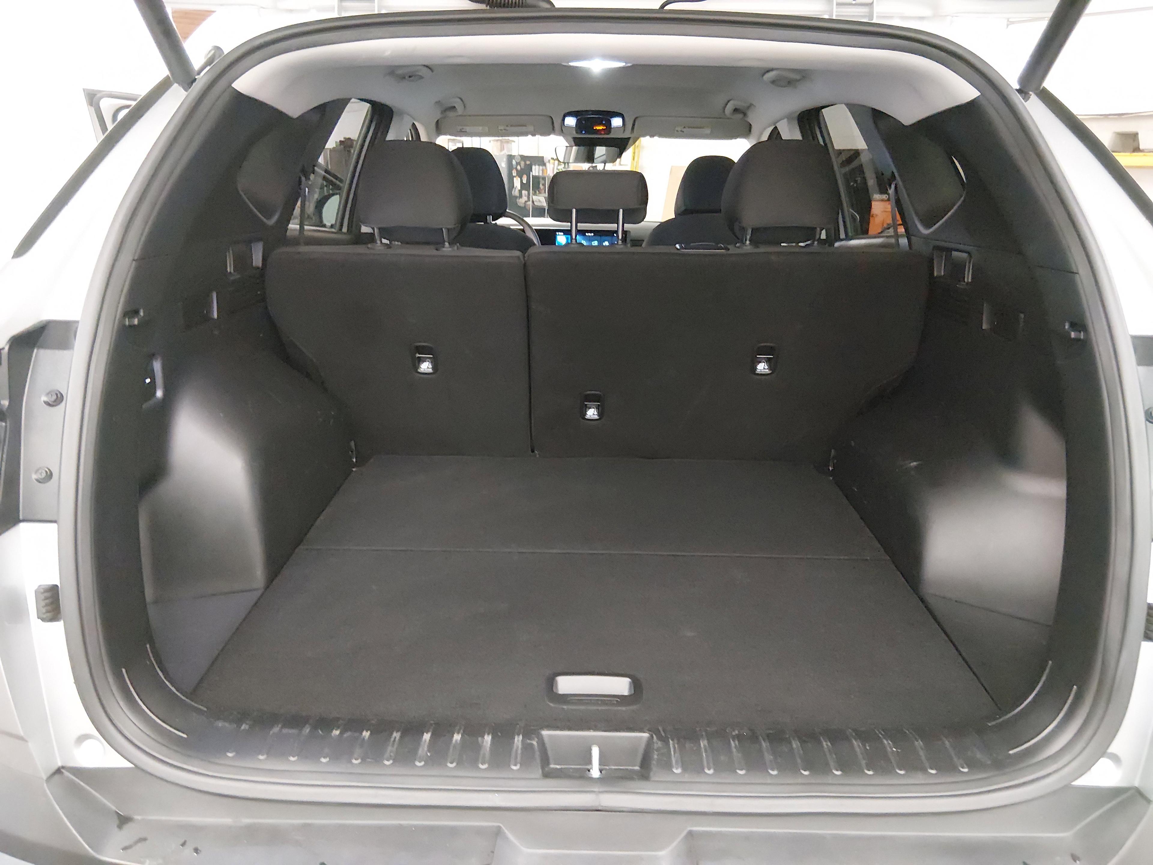 Hyundai Tucson Sel Fwd - Thumbnail 11