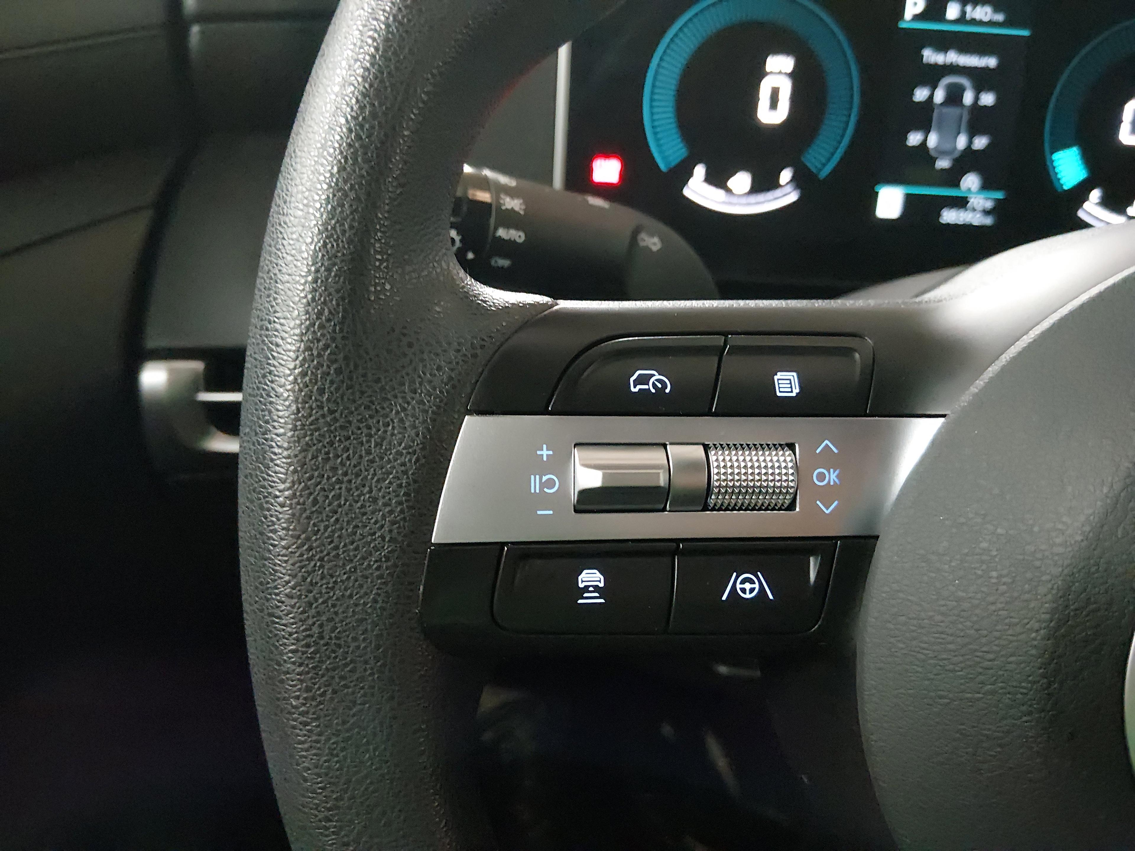 Hyundai Tucson Sel Fwd - Thumbnail 12