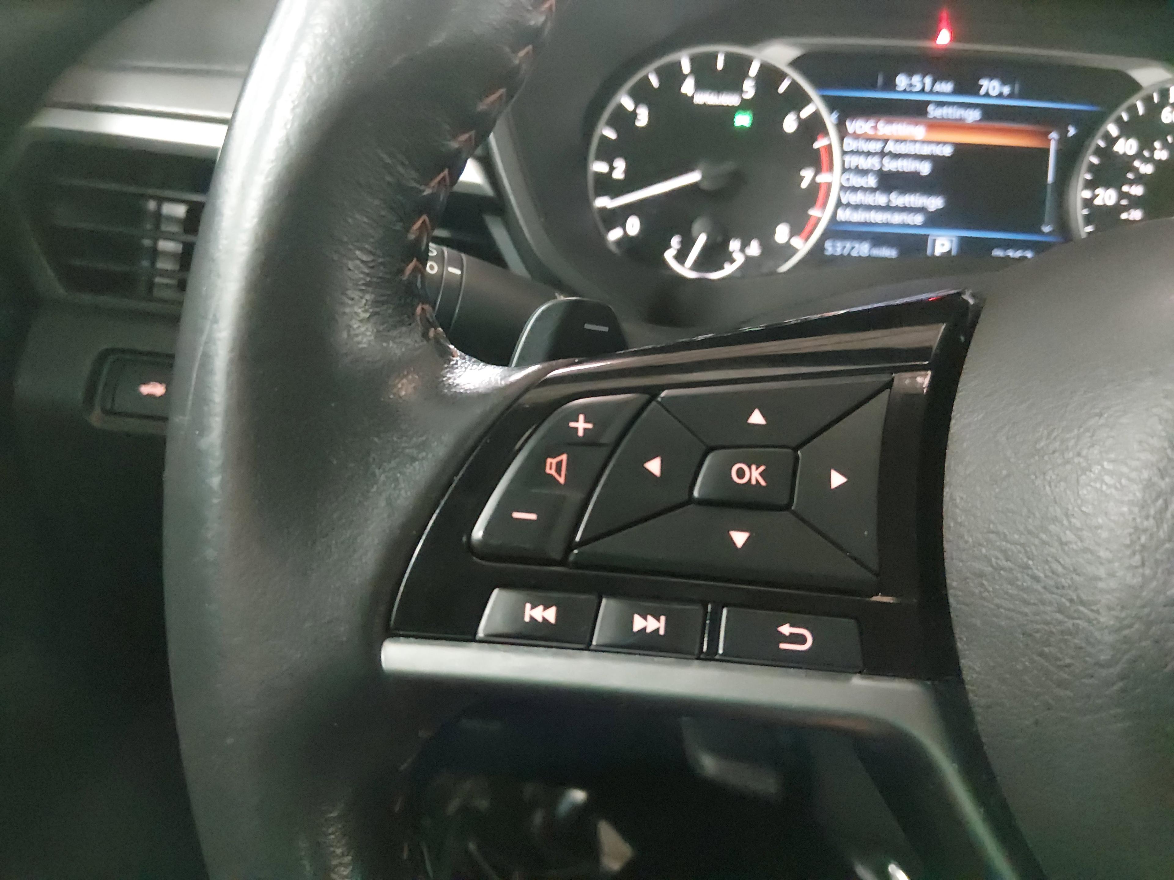 Nissan Altima 2.5 Sr Sedan - Thumbnail 12