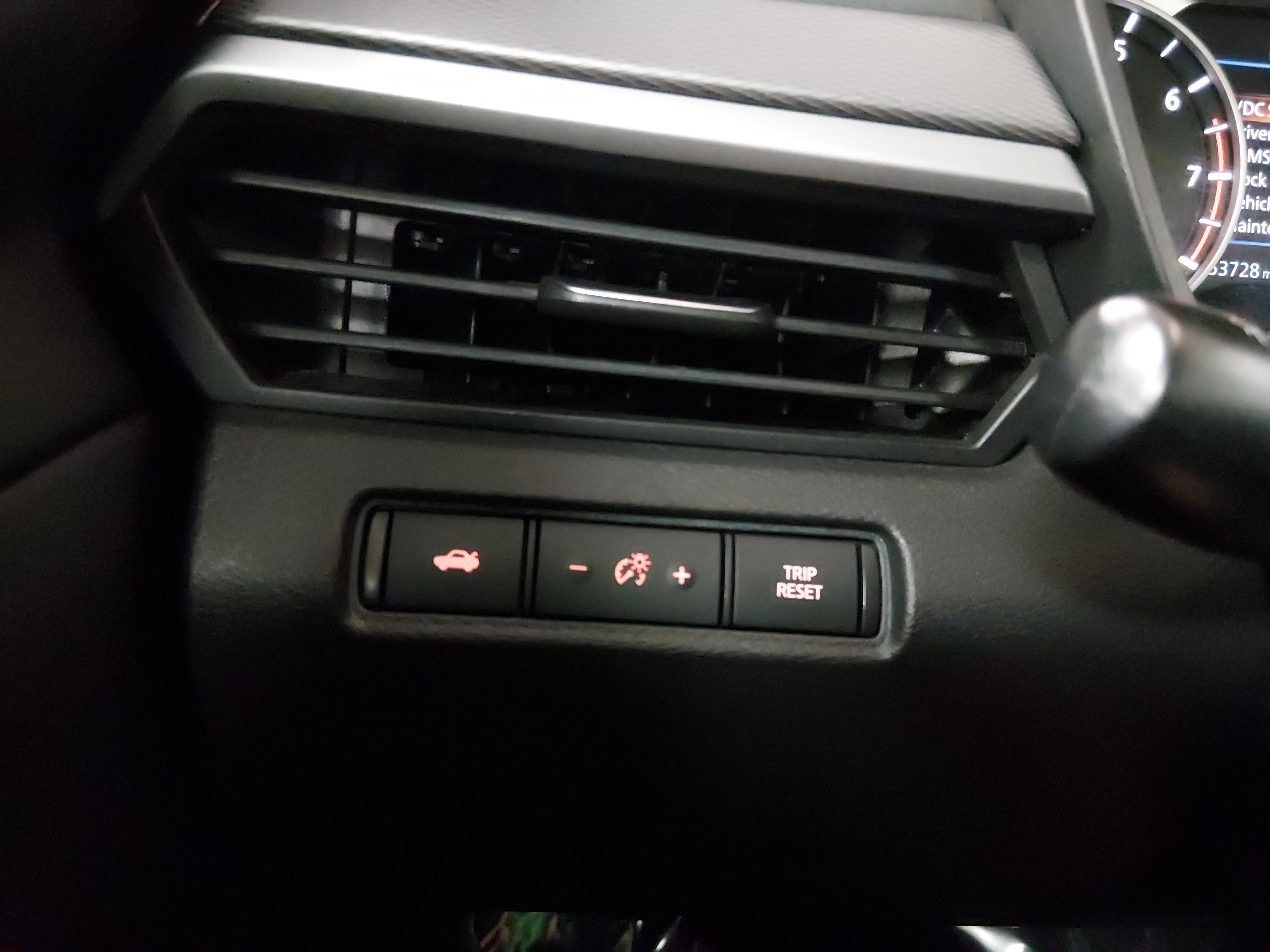 Nissan Altima 2.5 Sr Sedan - Thumbnail 13