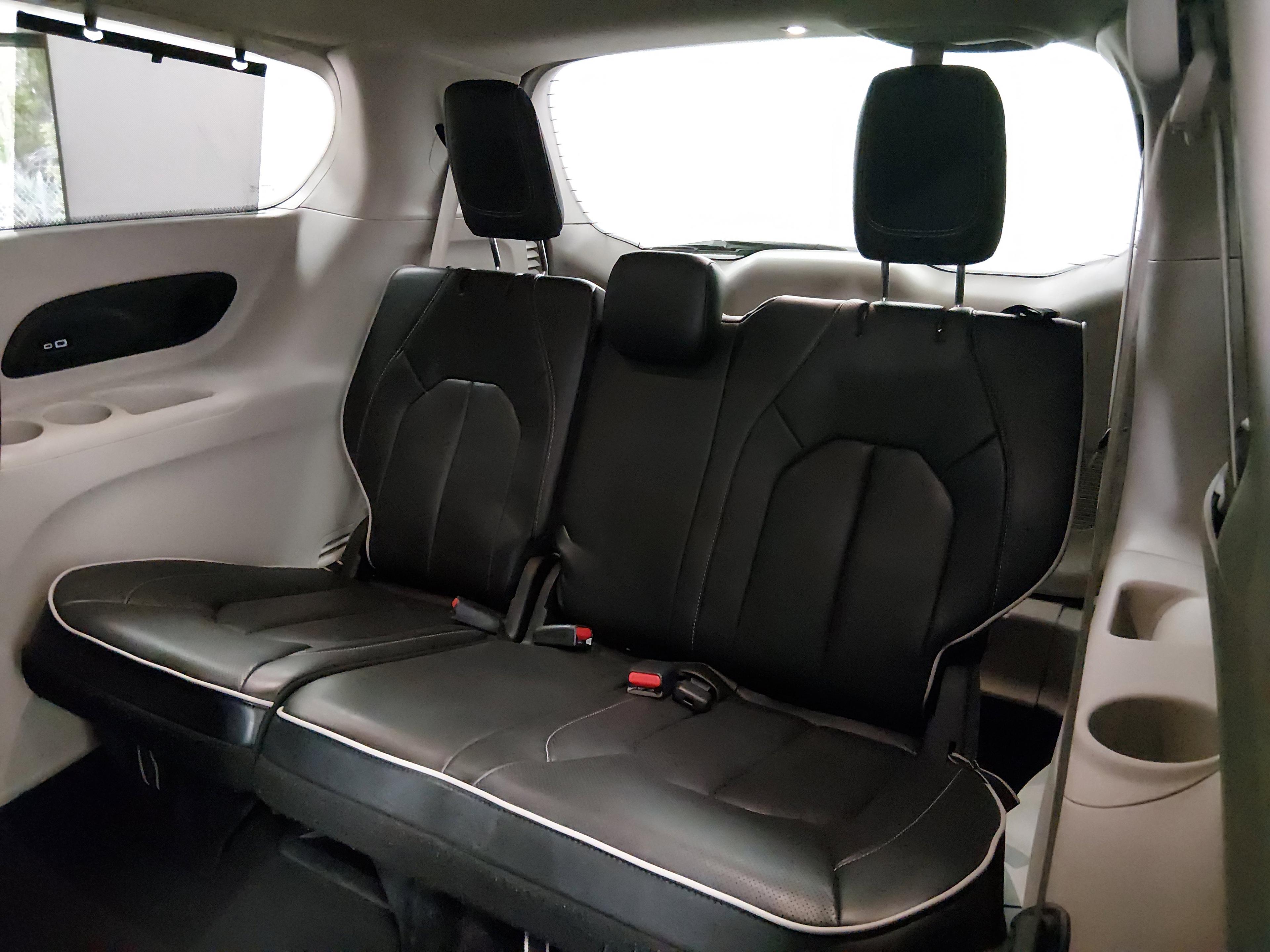 Chrysler Pacifica Limited Fwd - Thumbnail 18