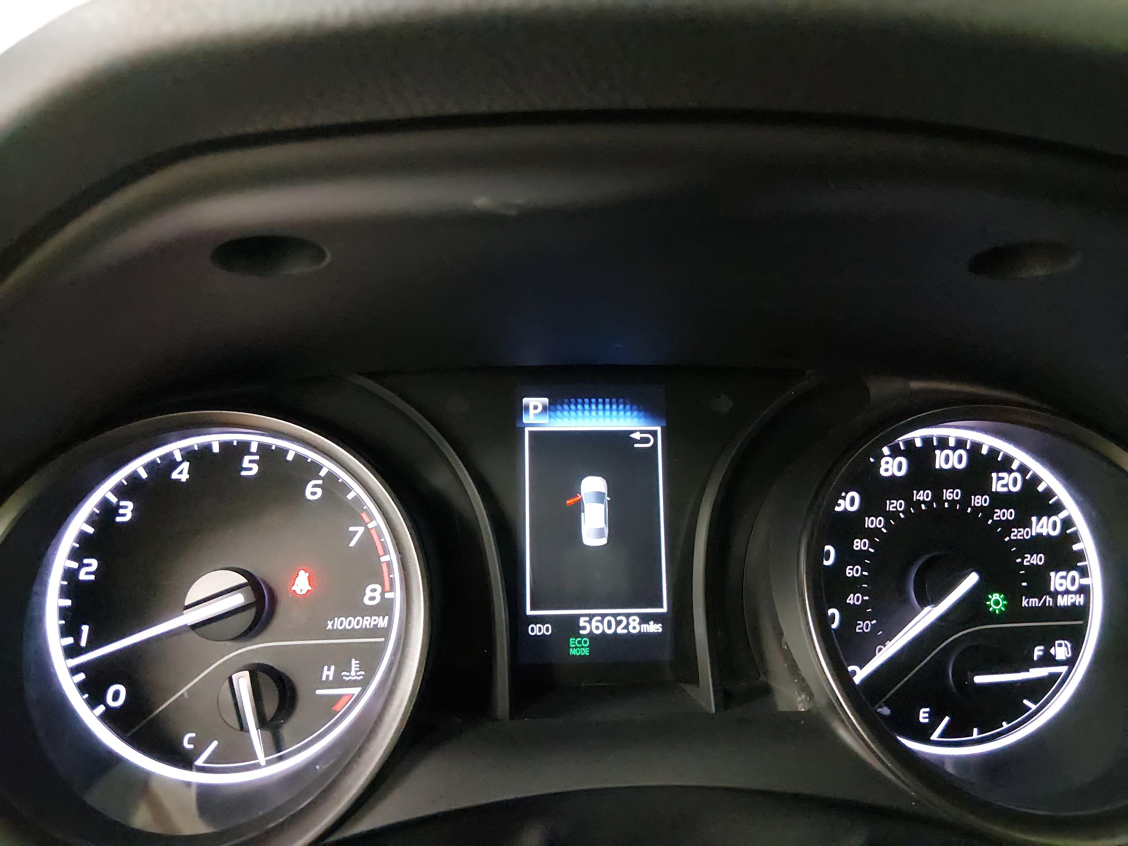 Toyota Camry Se Auto - Thumbnail 14