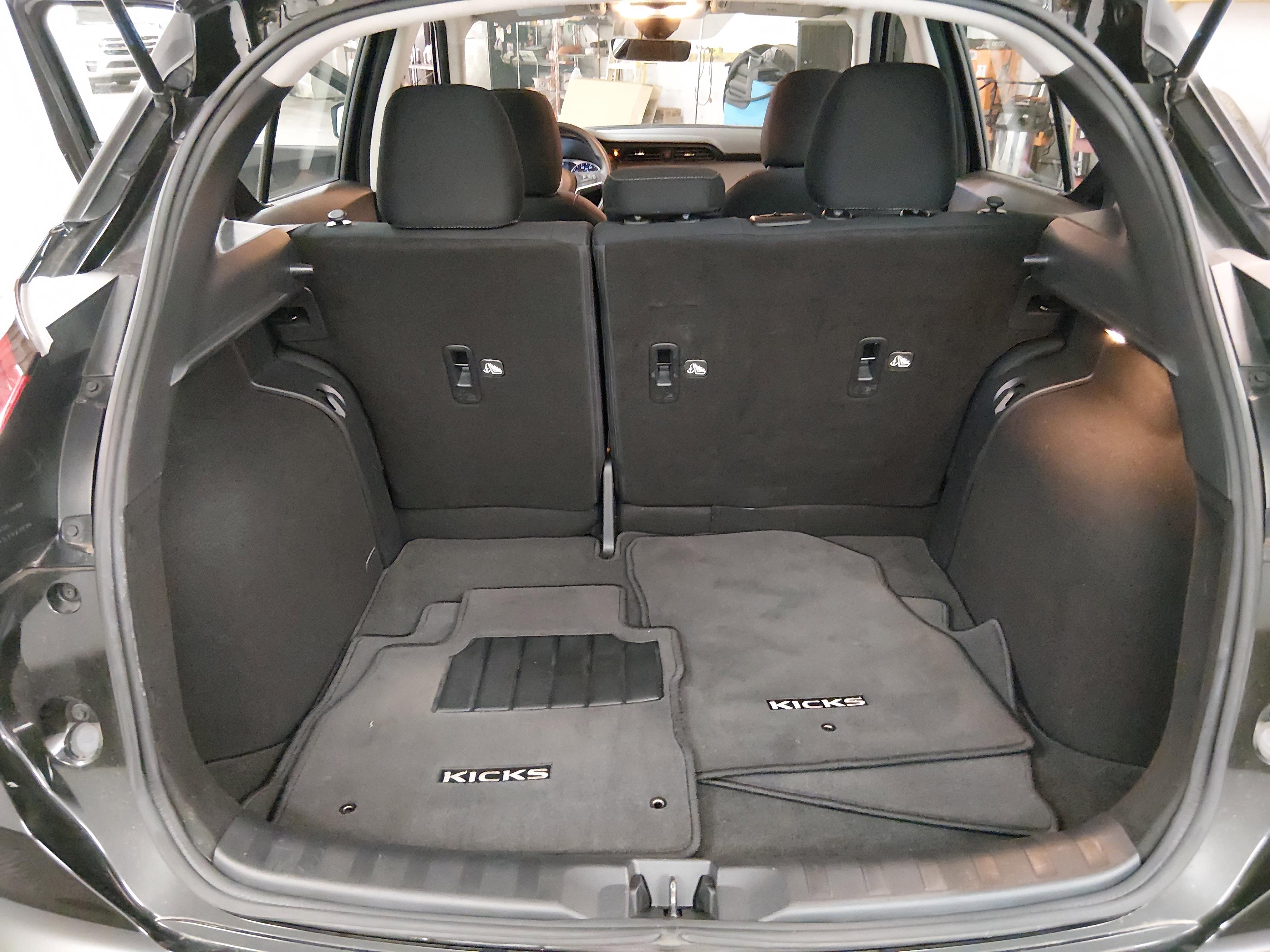 Nissan Kicks S Fwd - Thumbnail 11