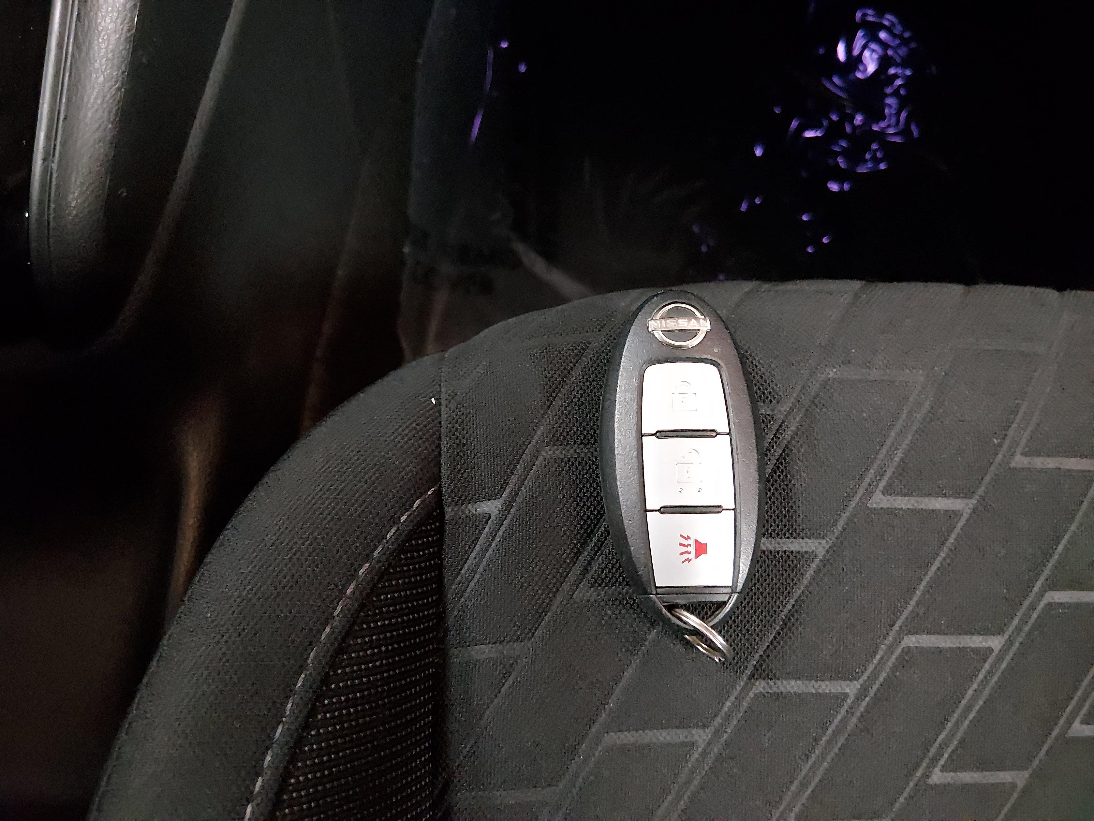 Nissan Kicks S Fwd - Thumbnail 15