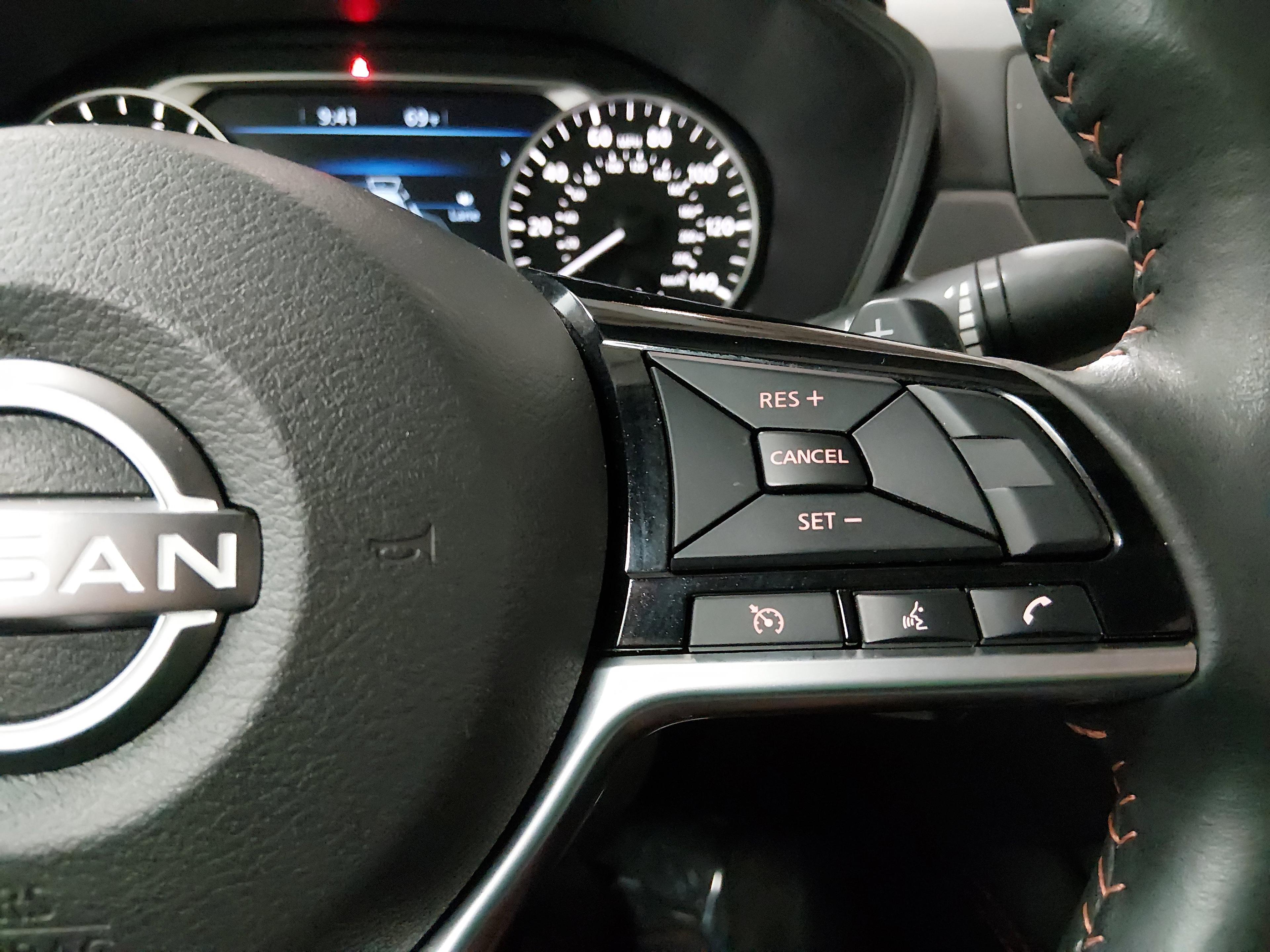 Nissan Altima Sr Fwd - Thumbnail 17