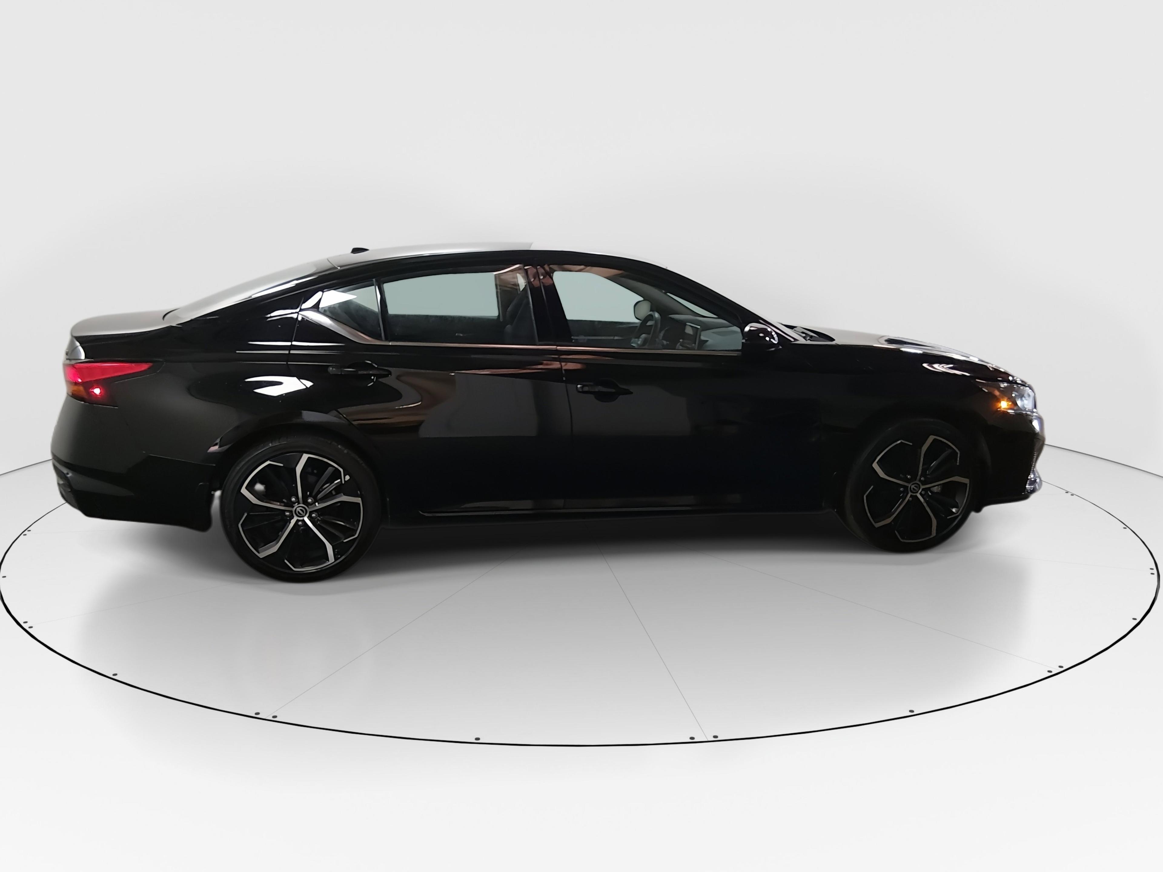 Nissan Altima Sr Fwd - Thumbnail 8