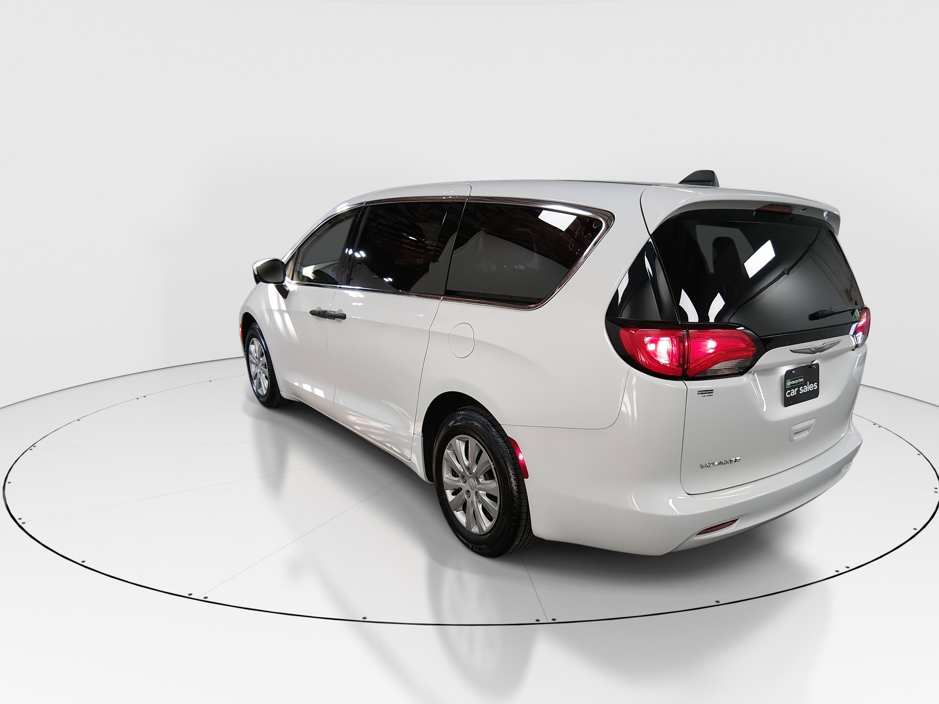 Chrysler Voyager L Fwd - Thumbnail 5