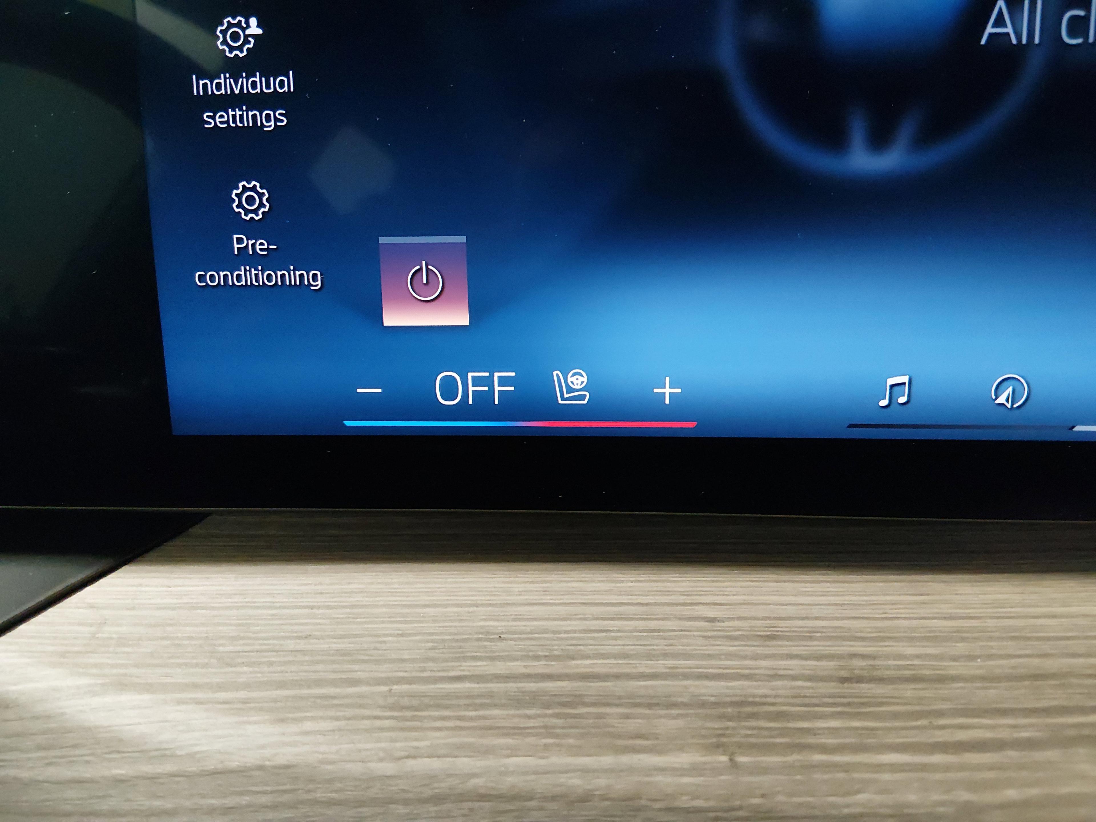 BMW 3 Series 330I Sedan - Thumbnail 18