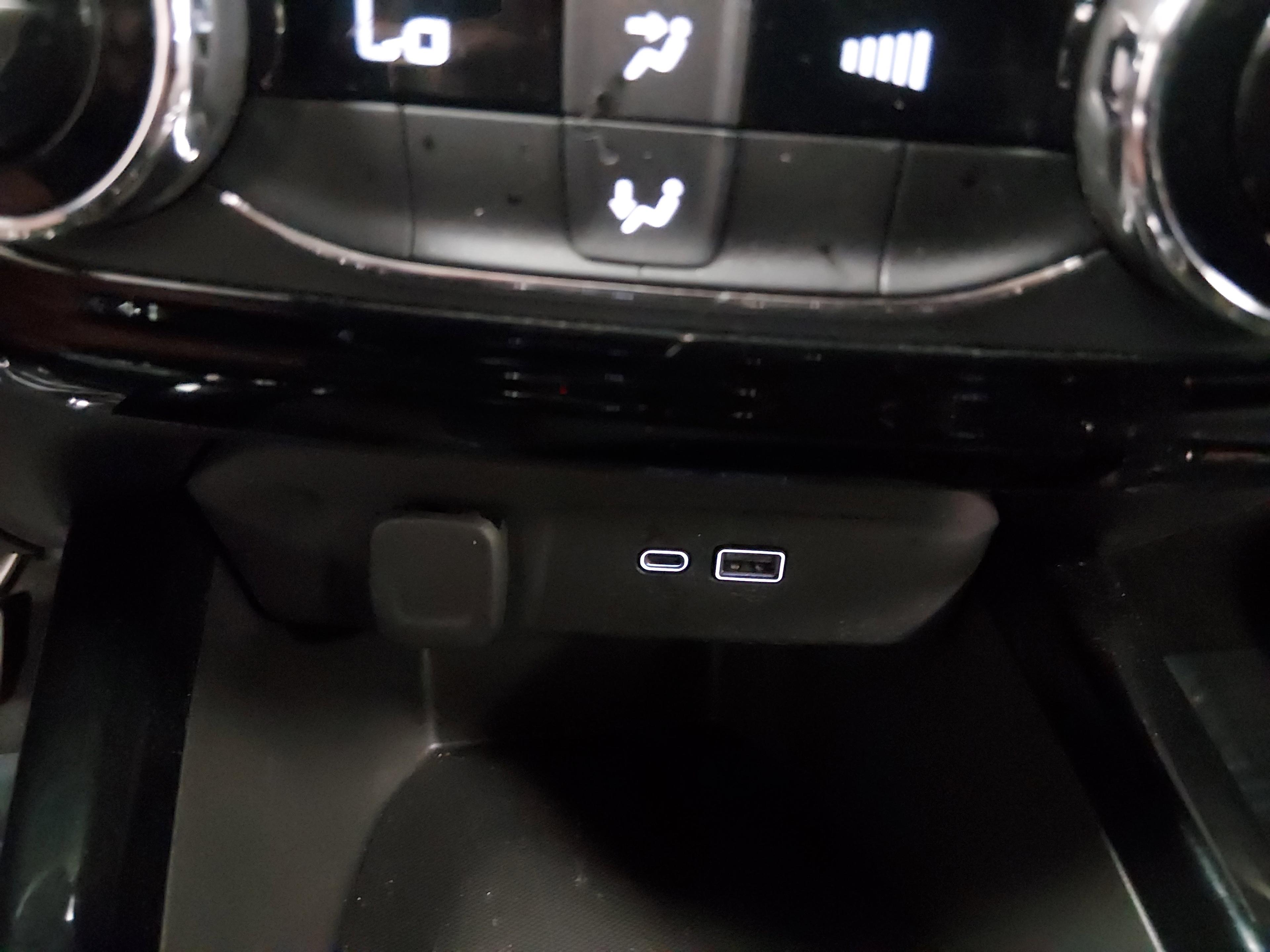 Chevrolet Trax Fwd 4Dr Lt - Thumbnail 17