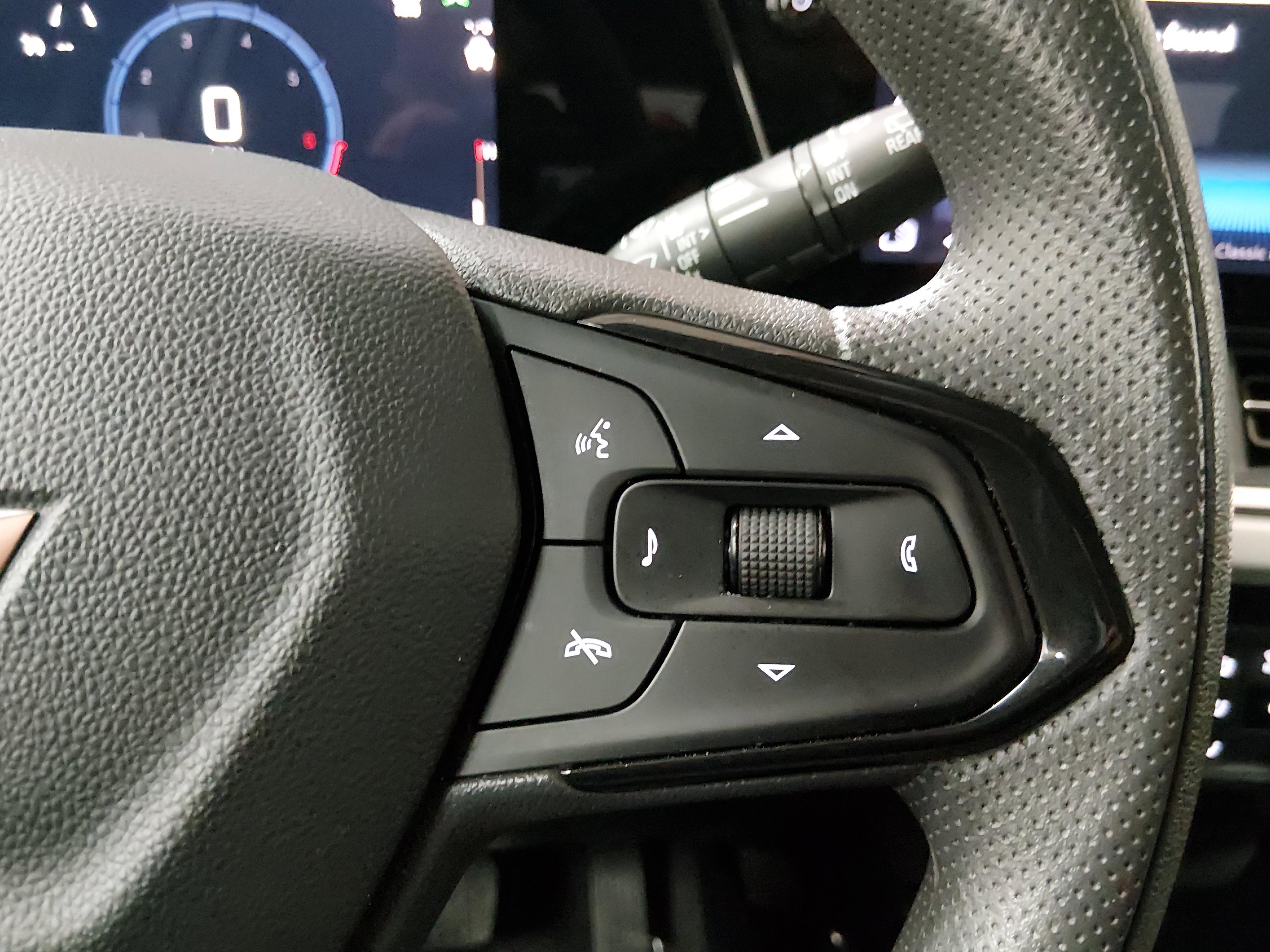 Chevrolet Trax Fwd 4Dr Lt - Thumbnail 17