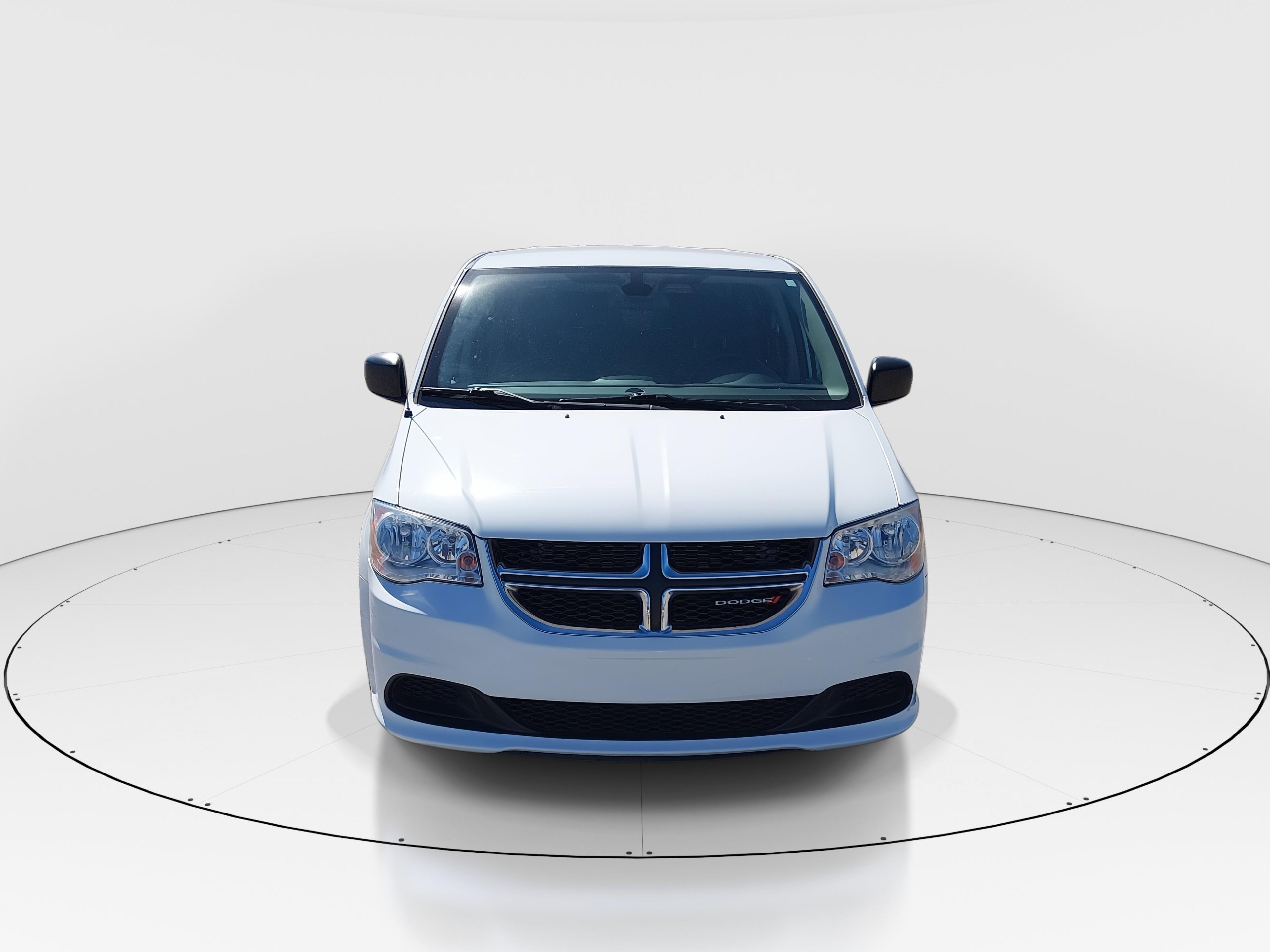 Dodge Grand Caravan - Thumbnail 2