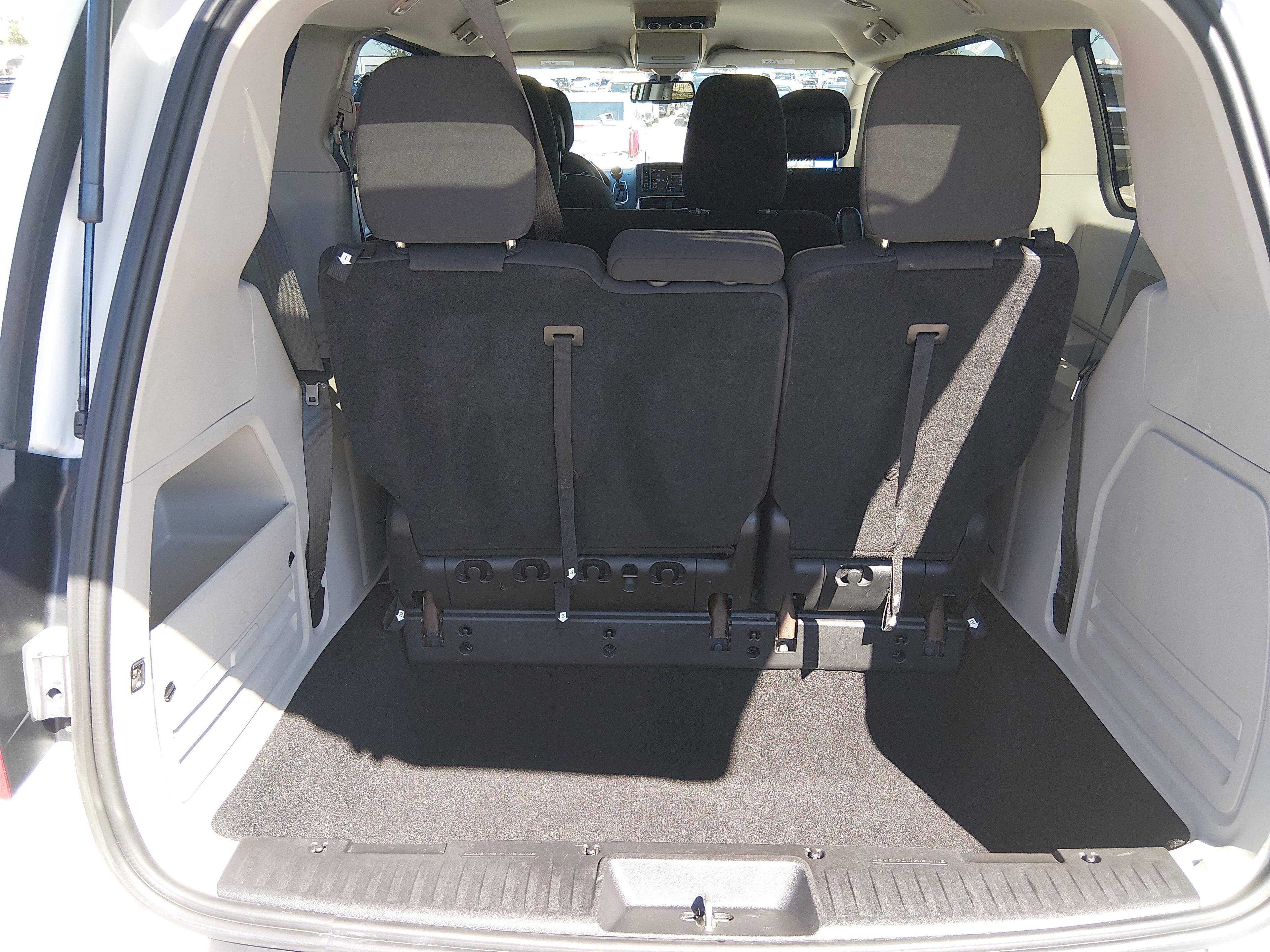 Dodge Grand Caravan - Thumbnail 11