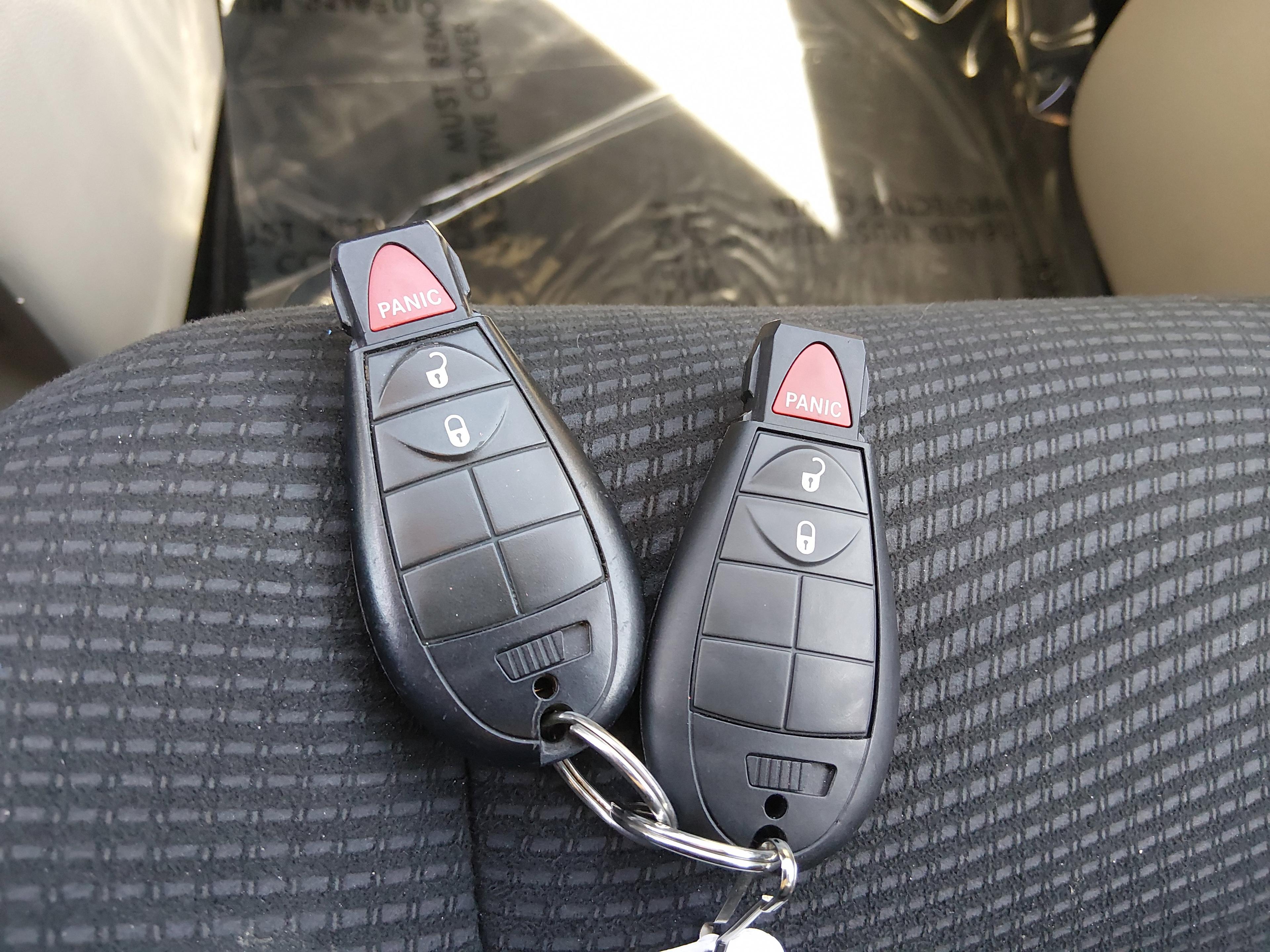 Dodge Grand Caravan - Thumbnail 15