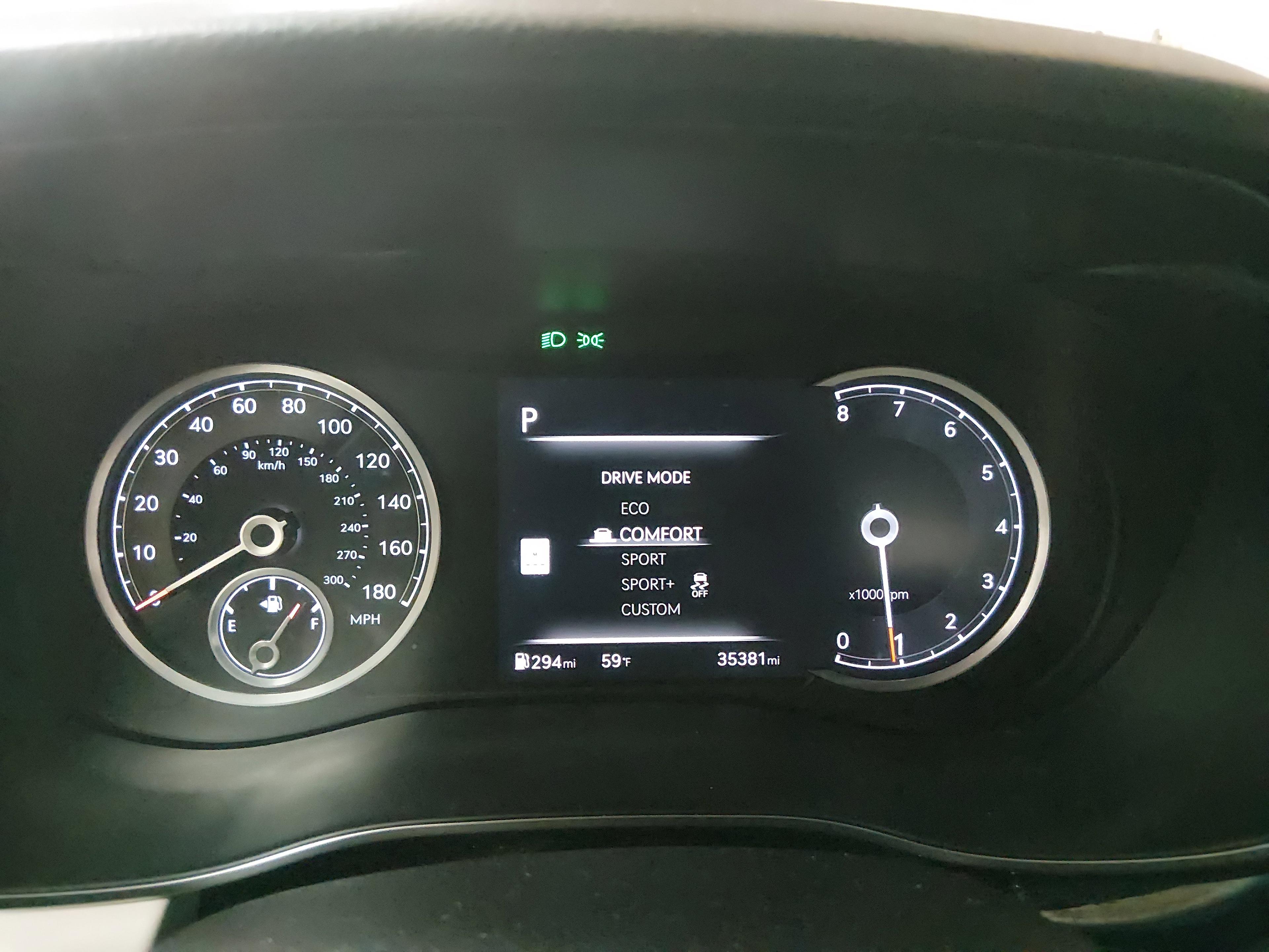 Genesis G70 2.5T Rwd - Thumbnail 19