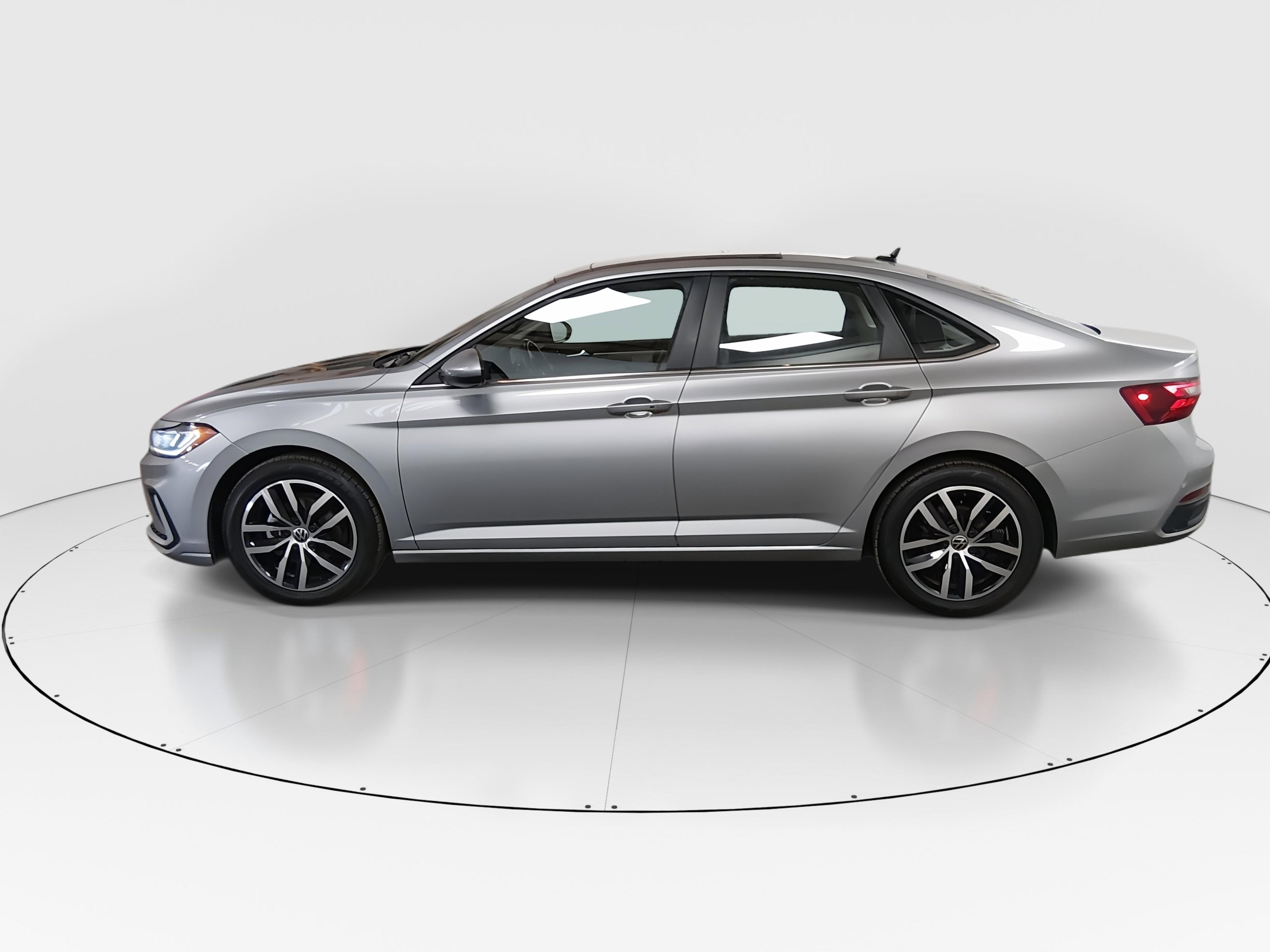 Volkswagen Jetta Se Auto - Thumbnail 4