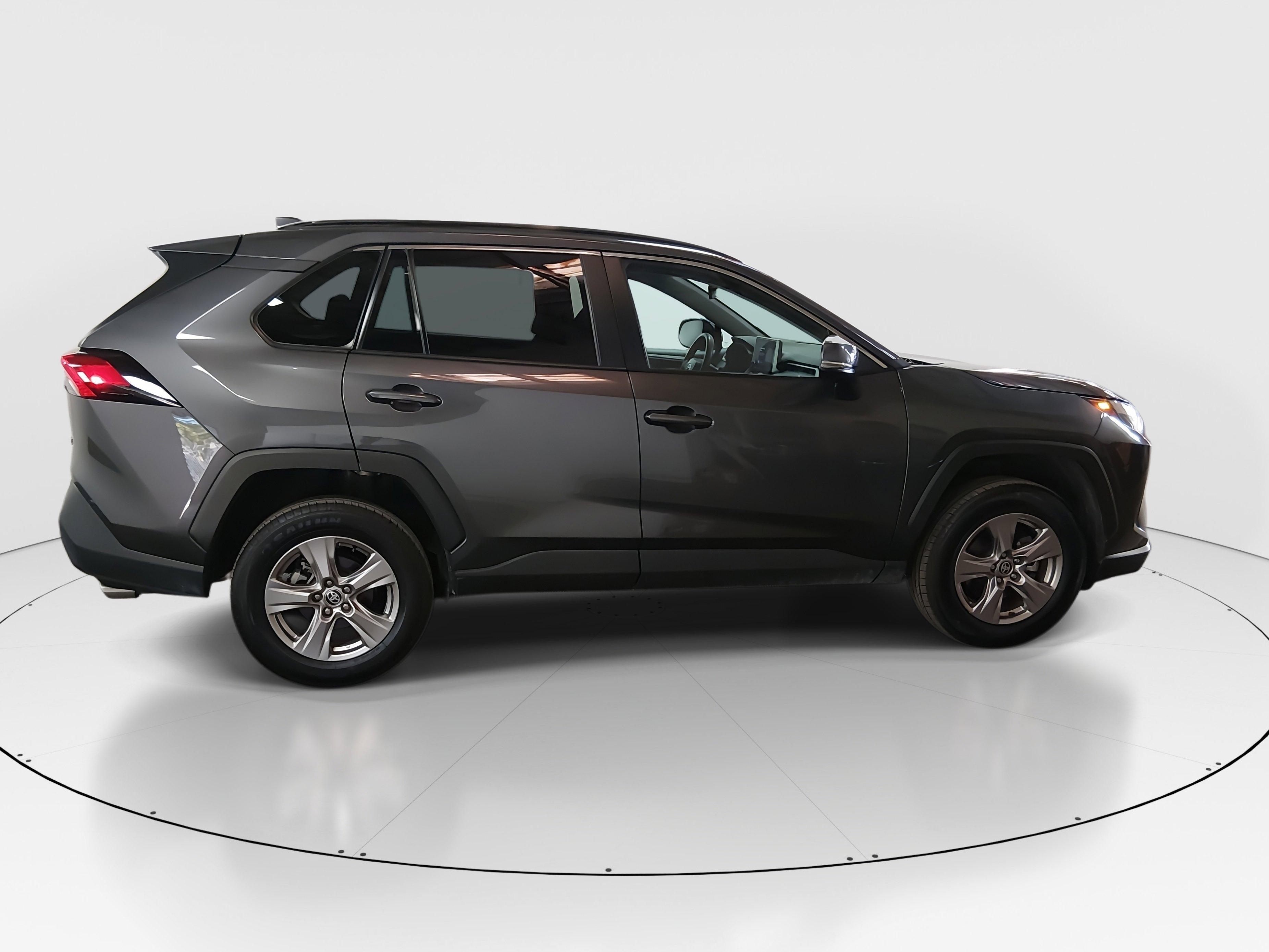Toyota Rav4 Xle Fwd - Thumbnail 8
