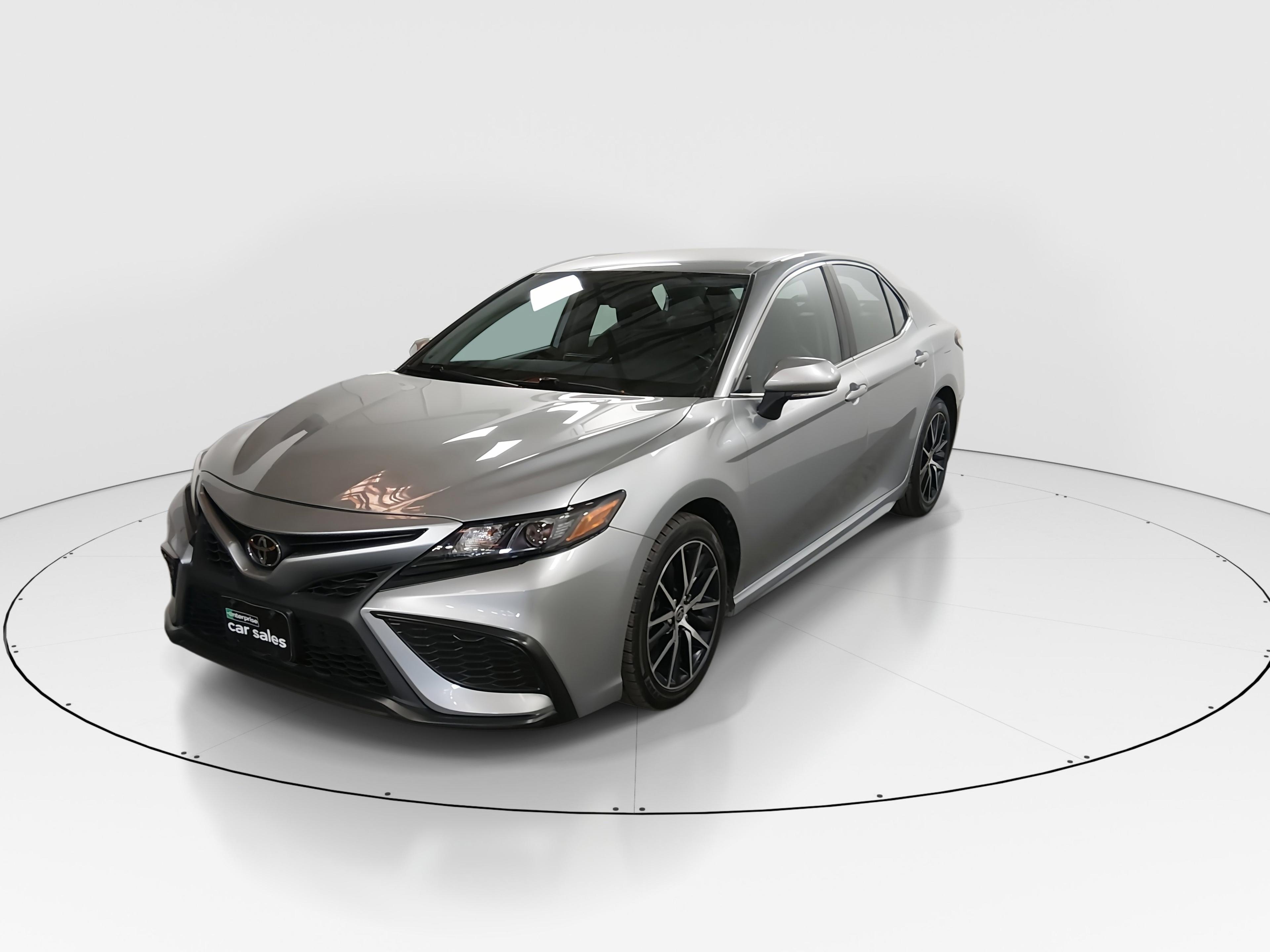 Toyota Camry Se Auto - Thumbnail 3