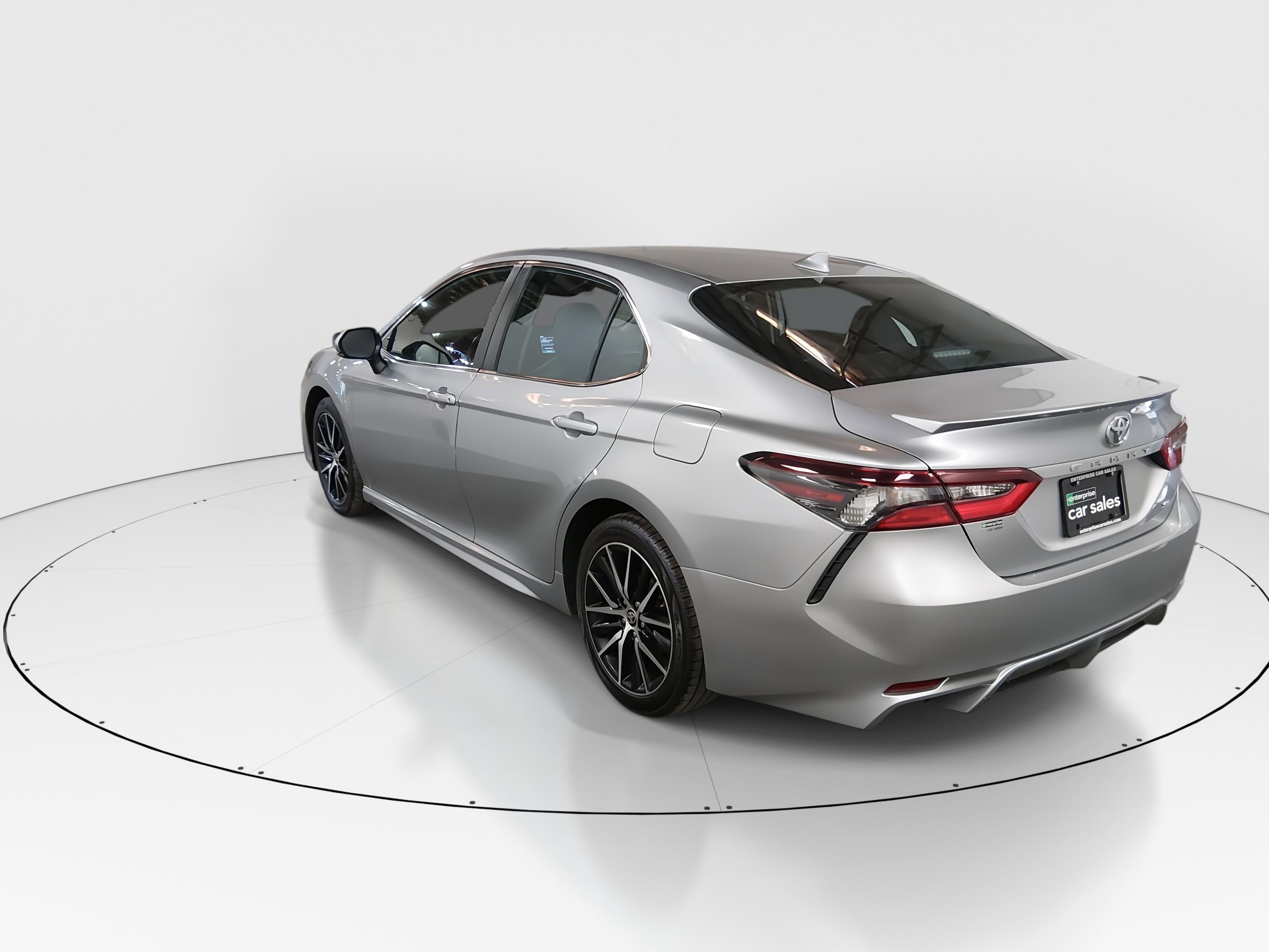 Toyota Camry Se Auto - Thumbnail 5