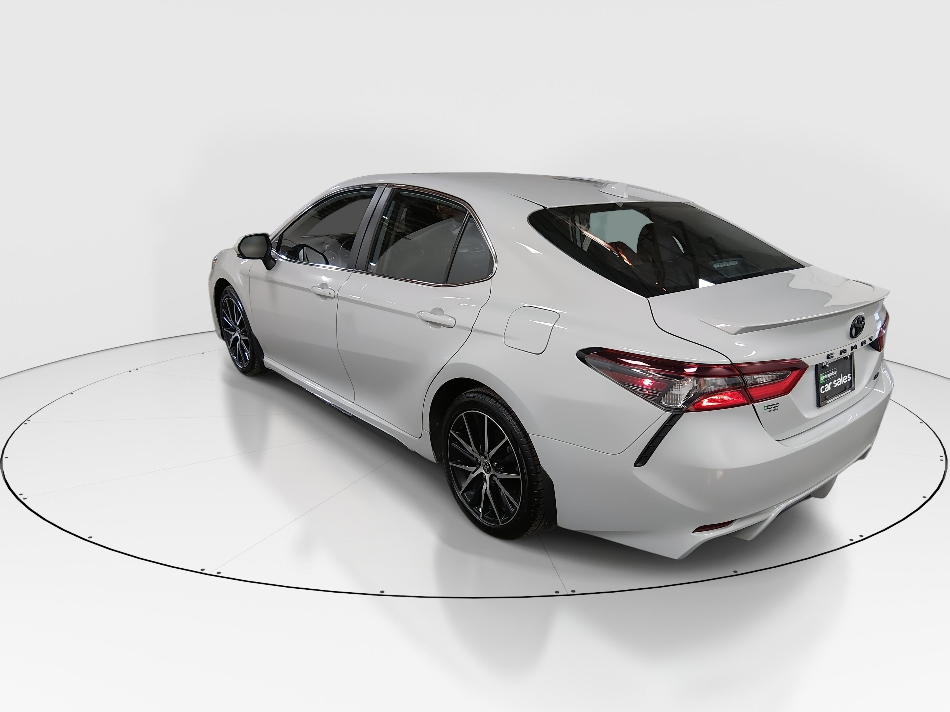 Toyota Camry Se Auto - Thumbnail 5