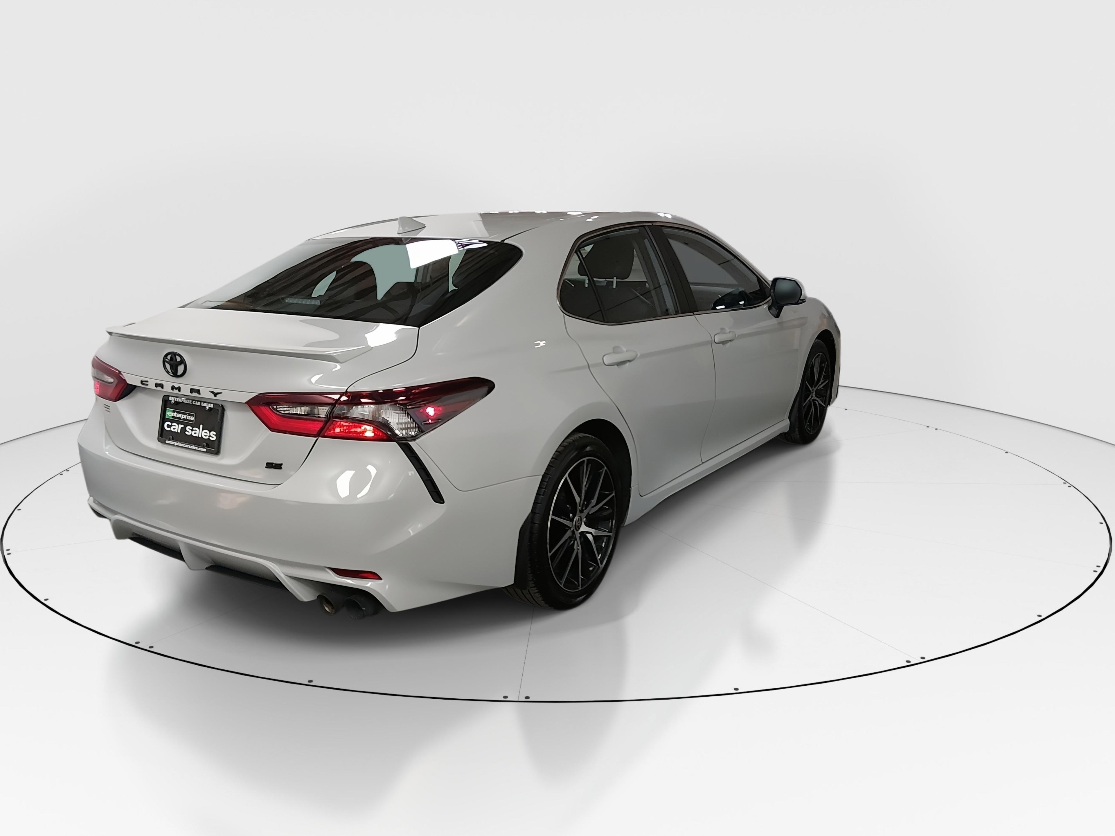 Toyota Camry Se Auto - Thumbnail 7