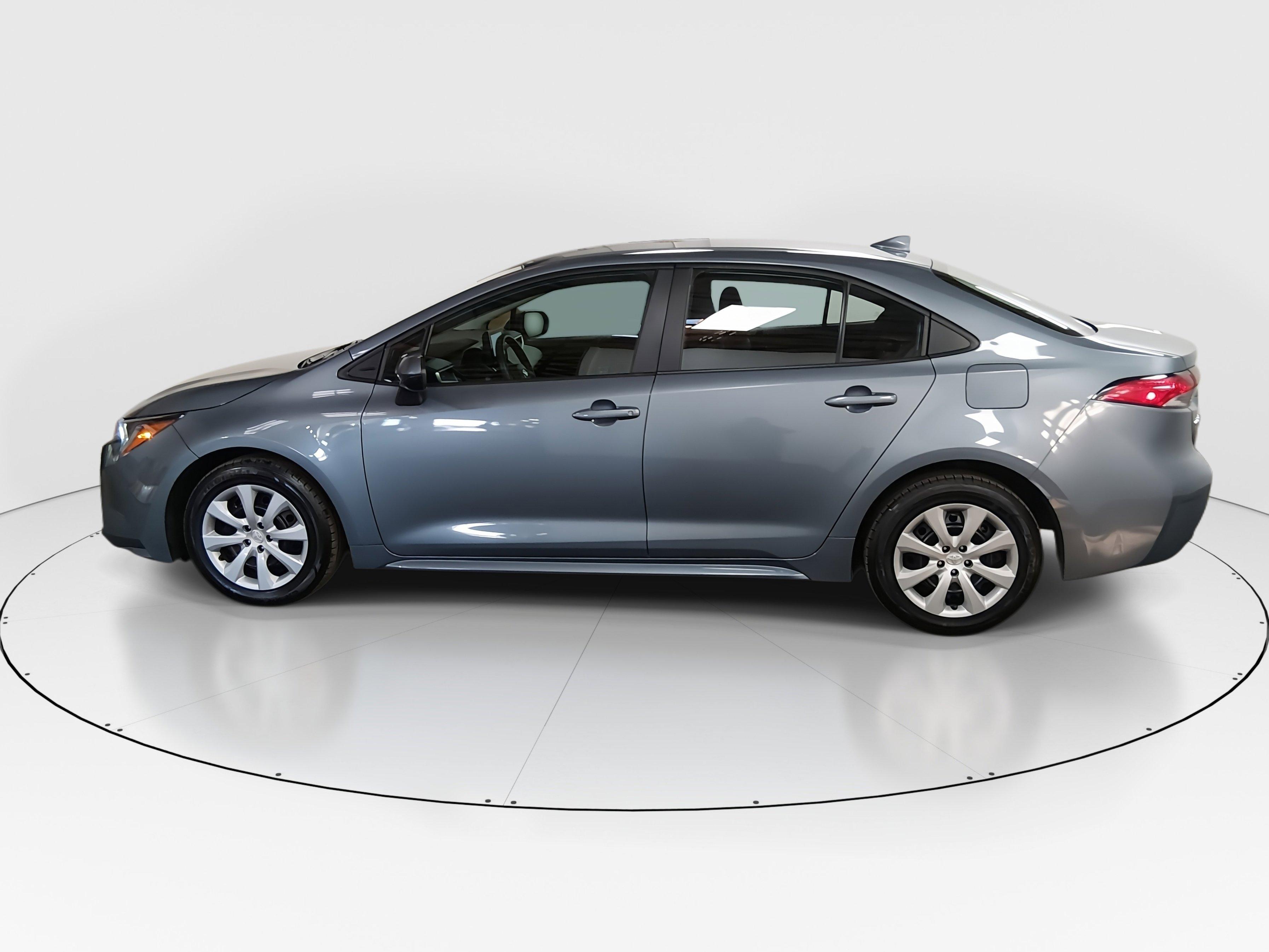 Toyota Corolla Le Cvt - Thumbnail 4