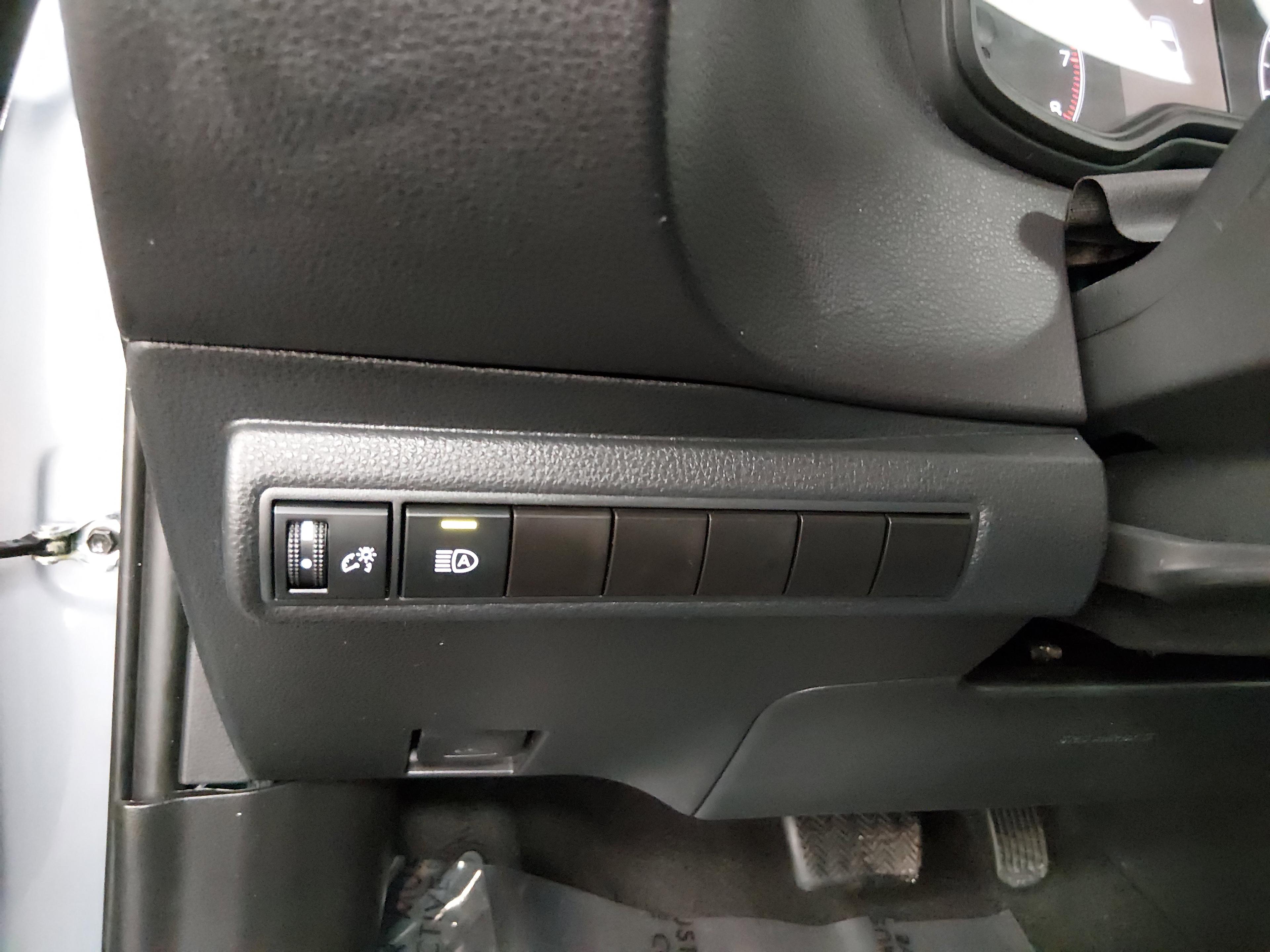 Toyota Corolla Le Cvt - Thumbnail 13