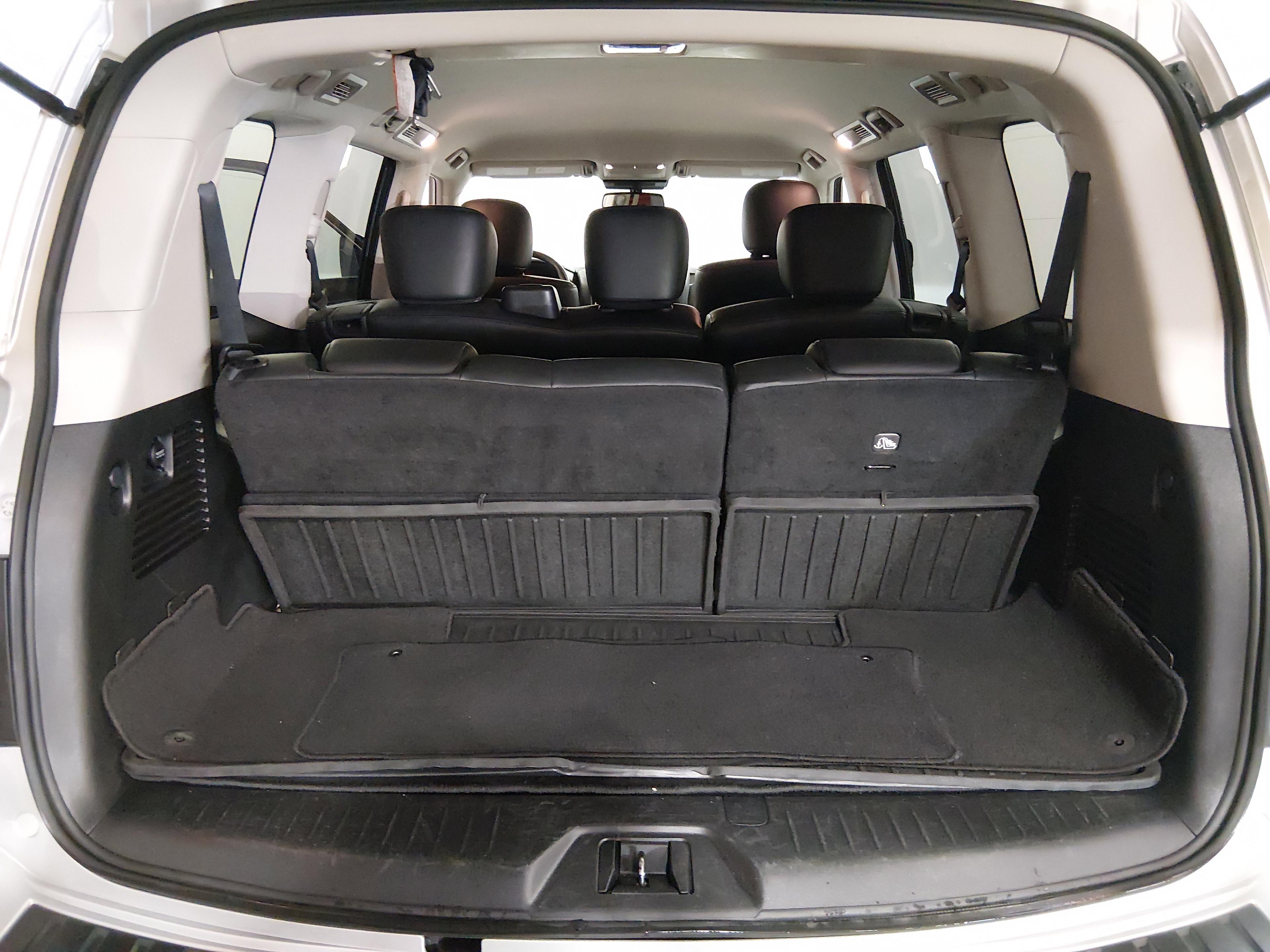 Nissan Armada 4X2 Sv - Thumbnail 11