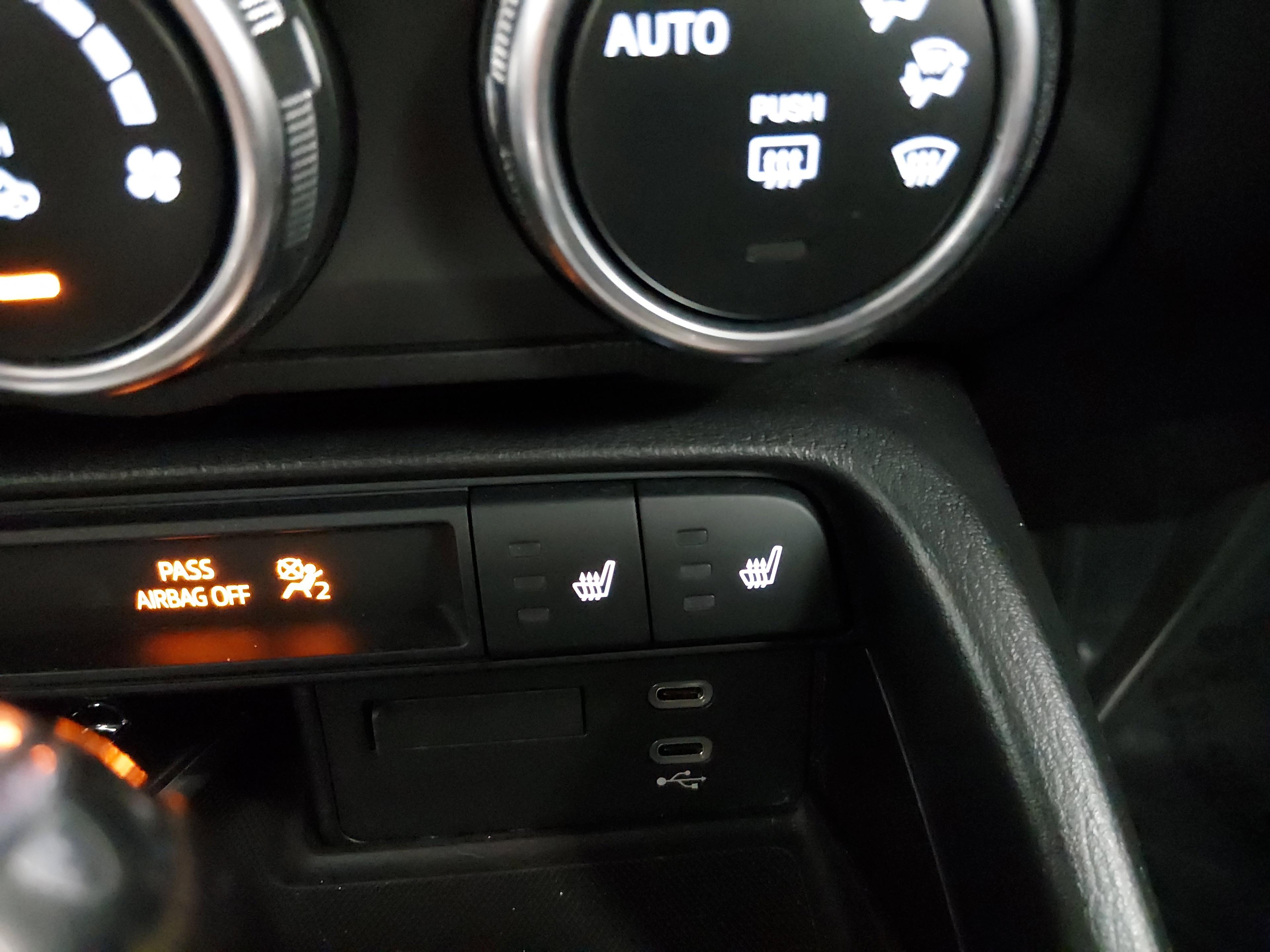 Mazda Mx-5 Miata Rf Grand Touring Auto - Thumbnail 18