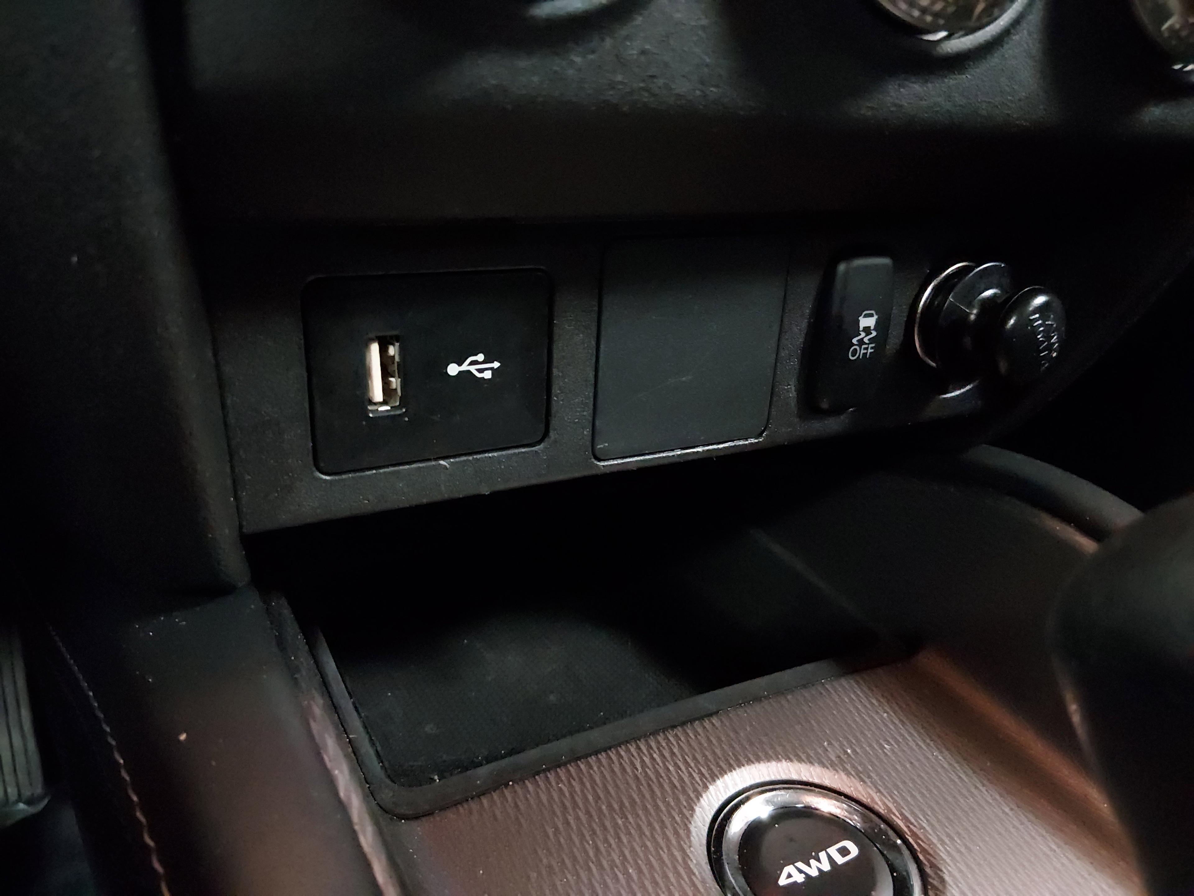 Mitsubishi Outlander Sport Es 2.0 Awc - Thumbnail 18