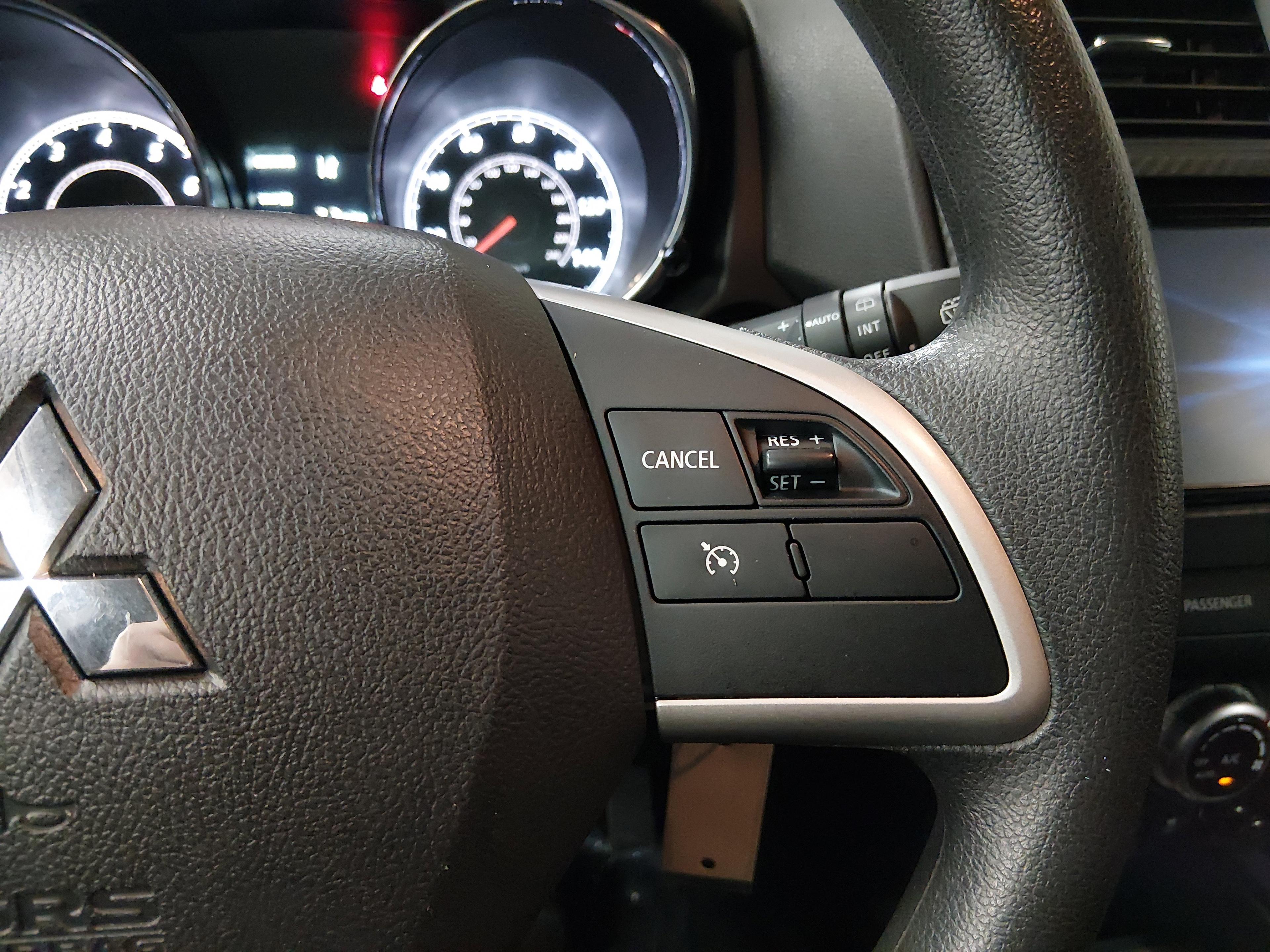 Mitsubishi Outlander Sport Es 2.0 Awc - Thumbnail 13