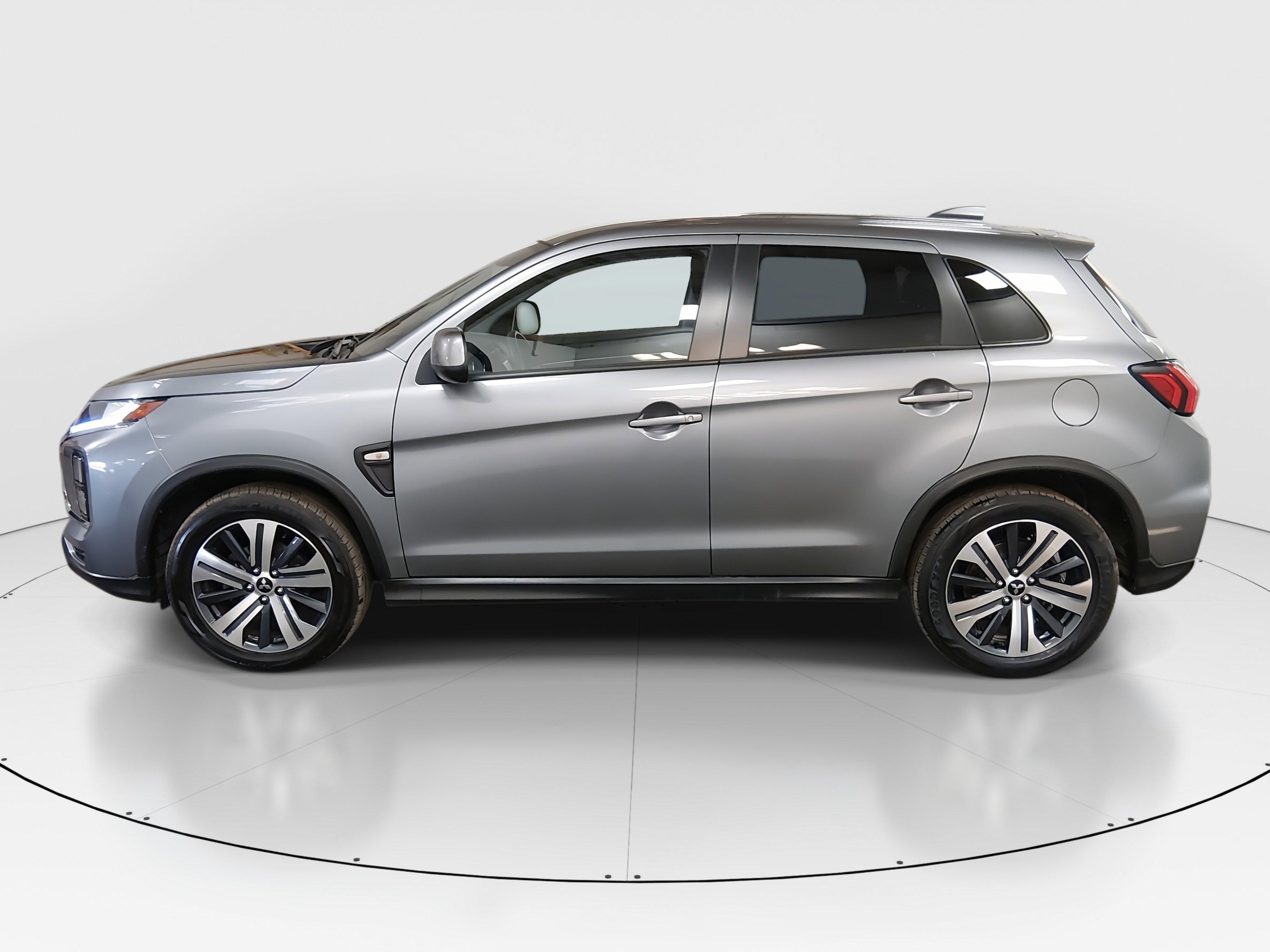 Mitsubishi Outlander Sport Es 2.0 Awc - Thumbnail 4