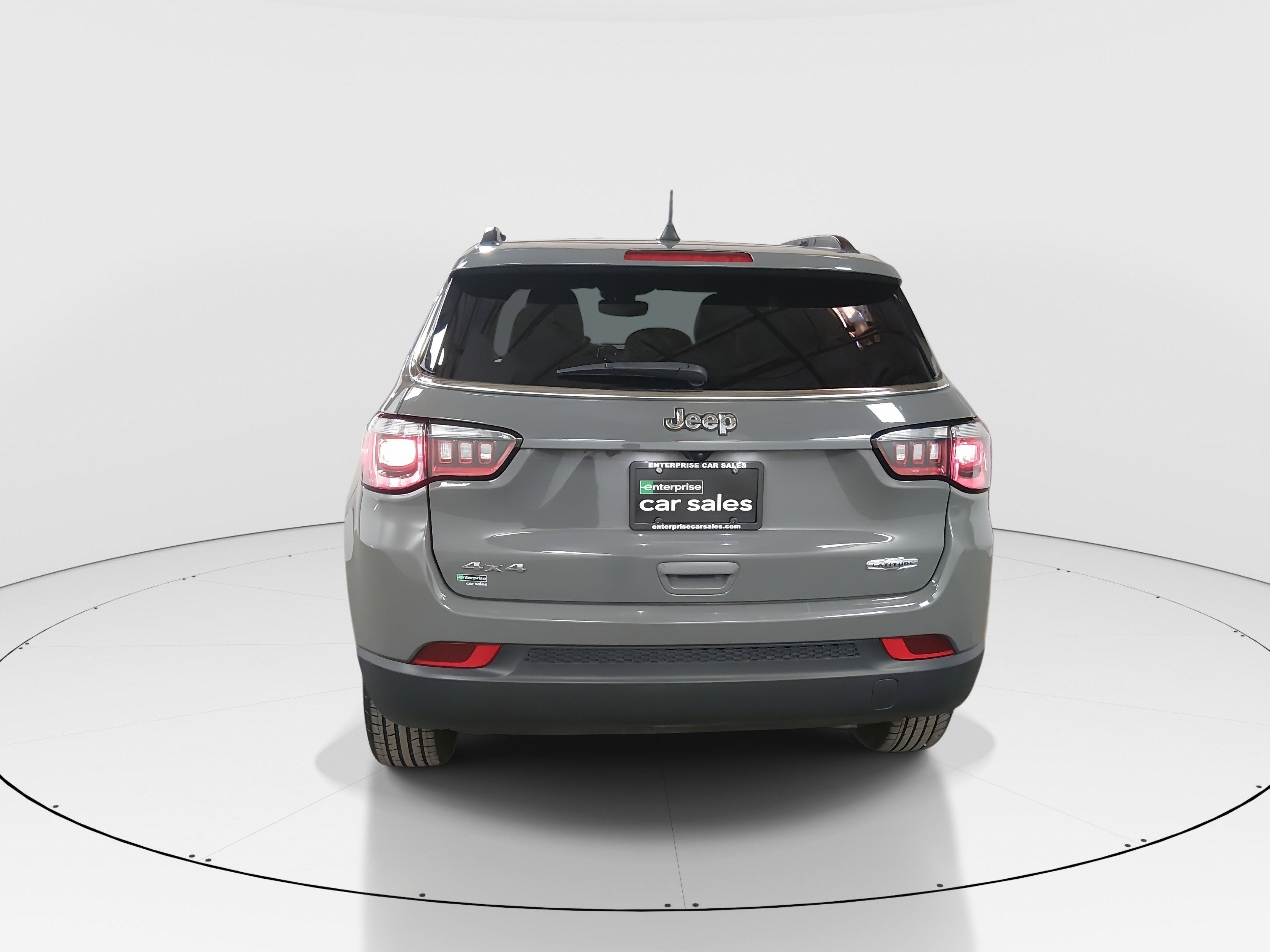 Jeep Compass Latitude 4X4 - Thumbnail 6