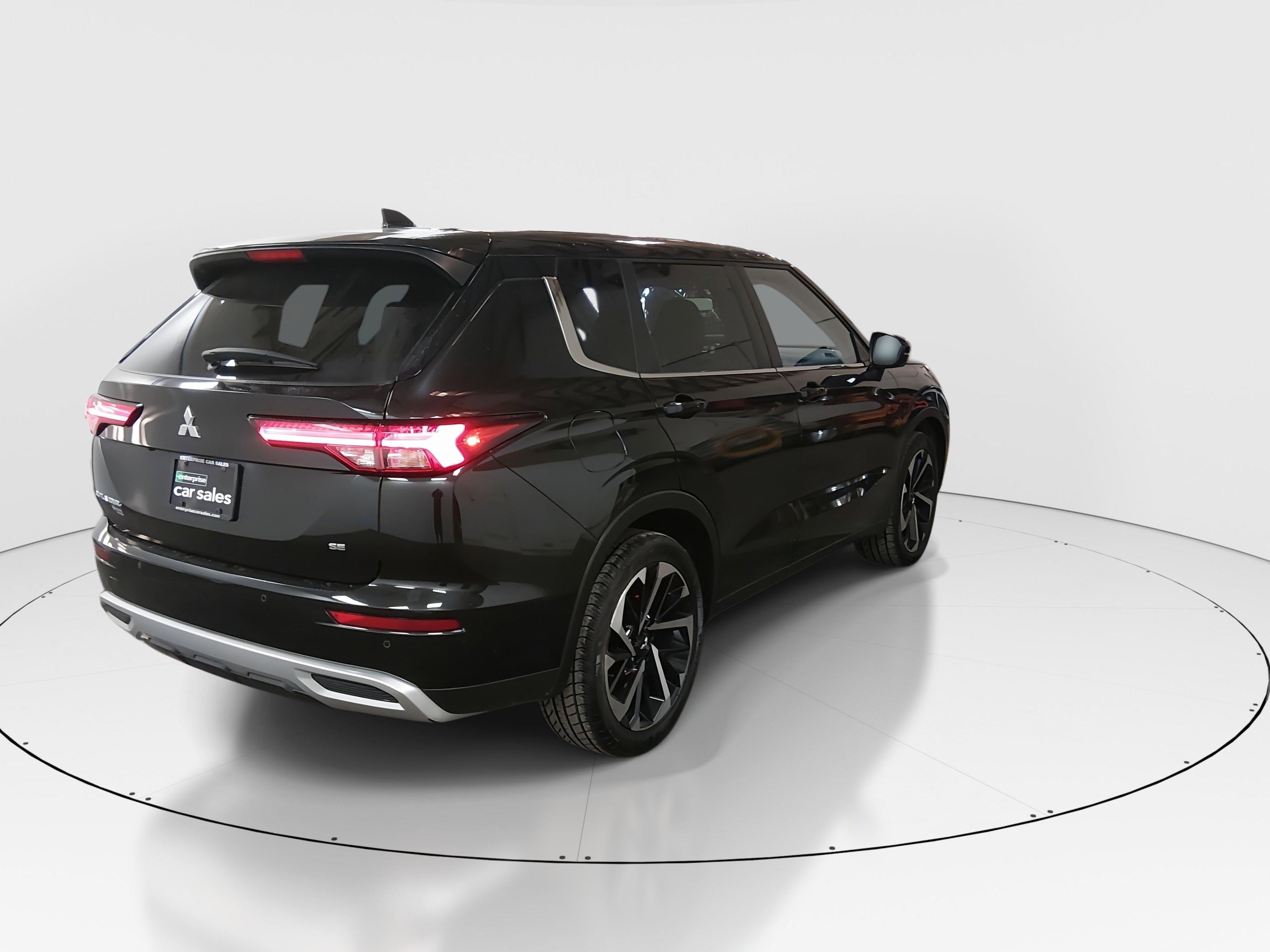 Mitsubishi Outlander Se Fwd - Thumbnail 7