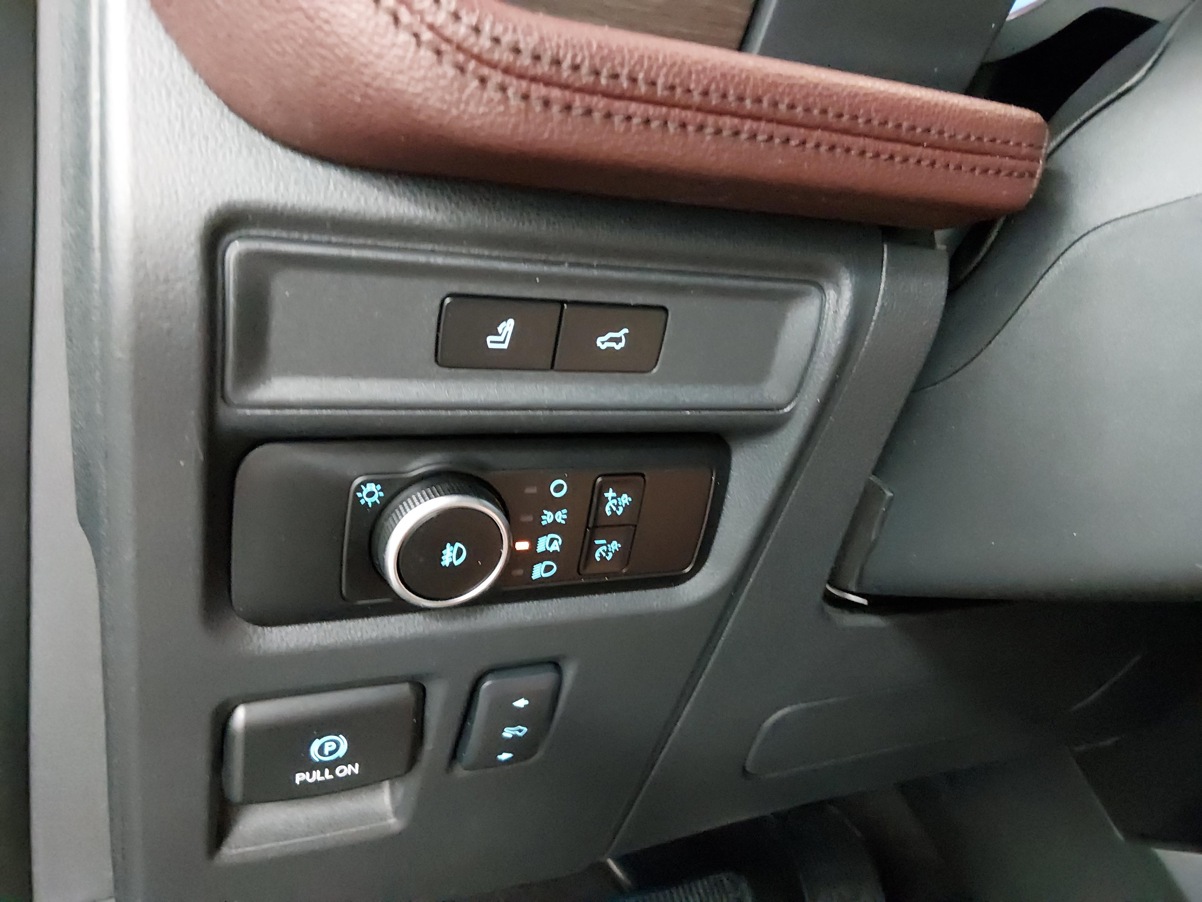 Ford Expedition Limited 4X2 - Thumbnail 13