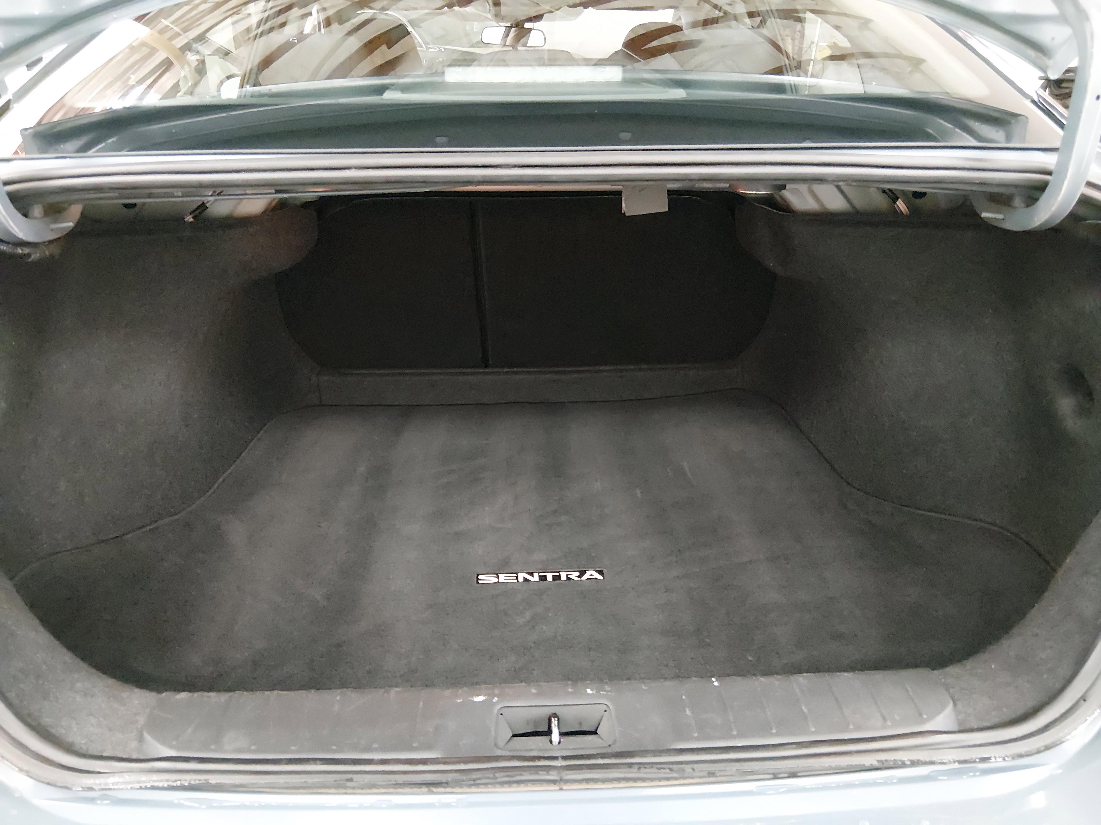 Nissan Sentra Sv Cvt - Thumbnail 11