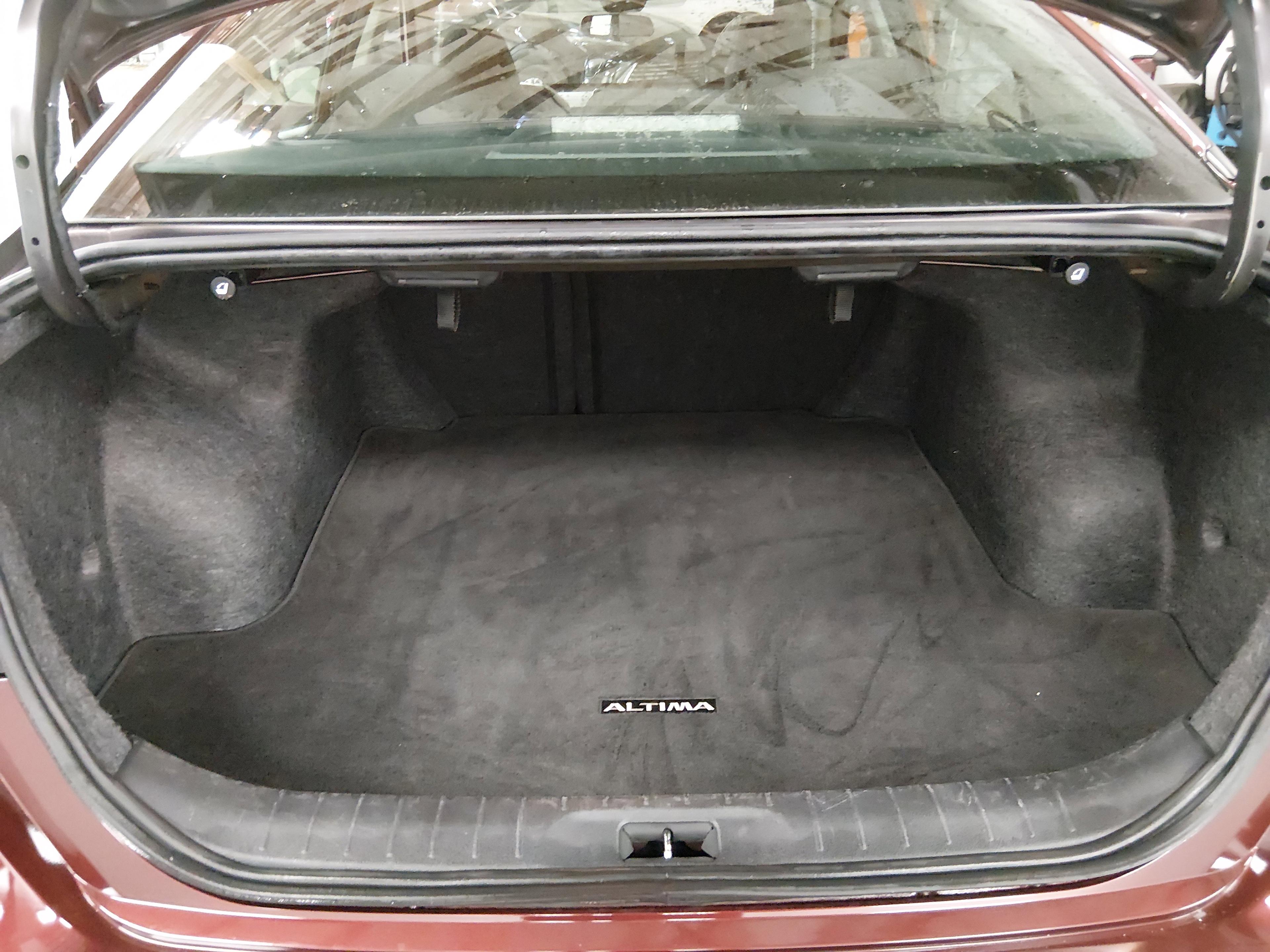 Nissan Altima 2.5 Sv Sedan - Thumbnail 11