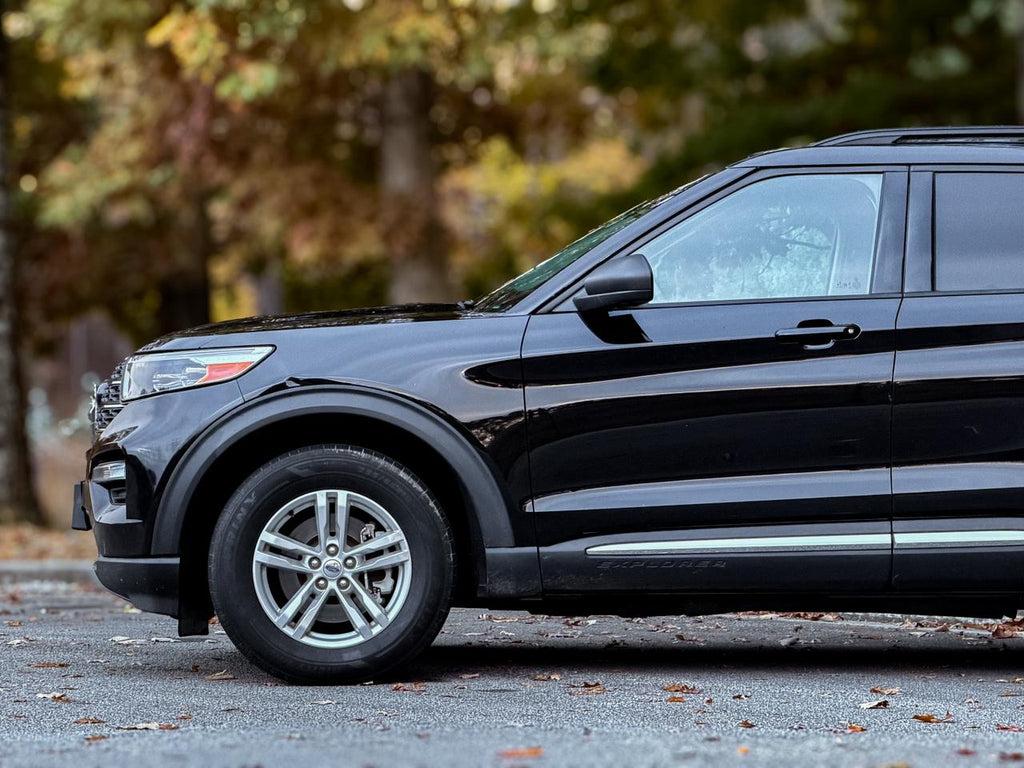 Ford Explorer Xlt 4X4 - Thumbnail 6