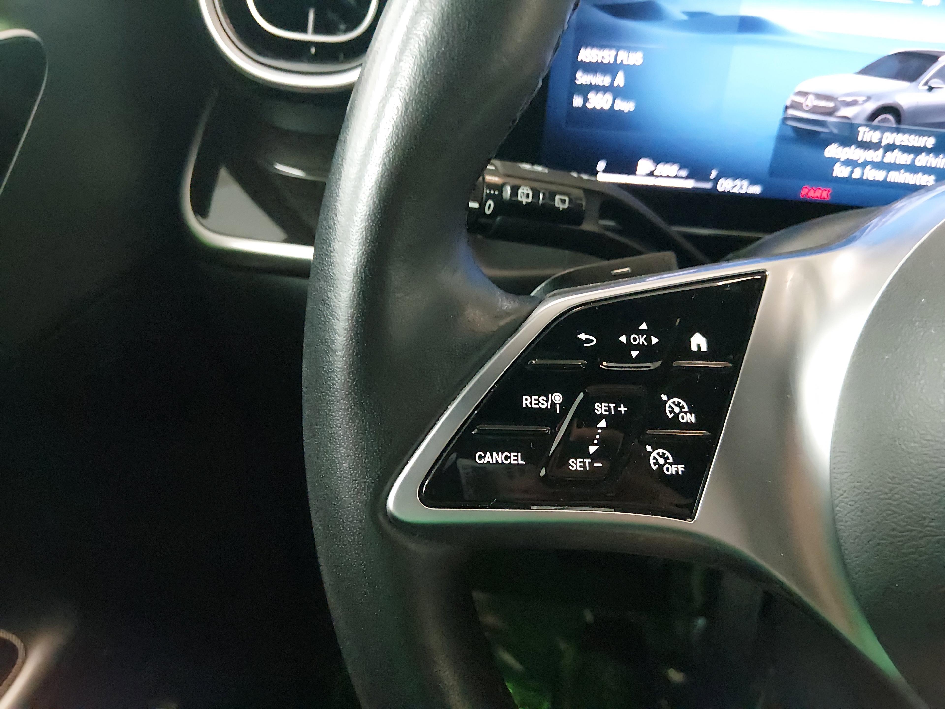 Mercedes-Benz Glc Glc 300 Suv - Thumbnail 12