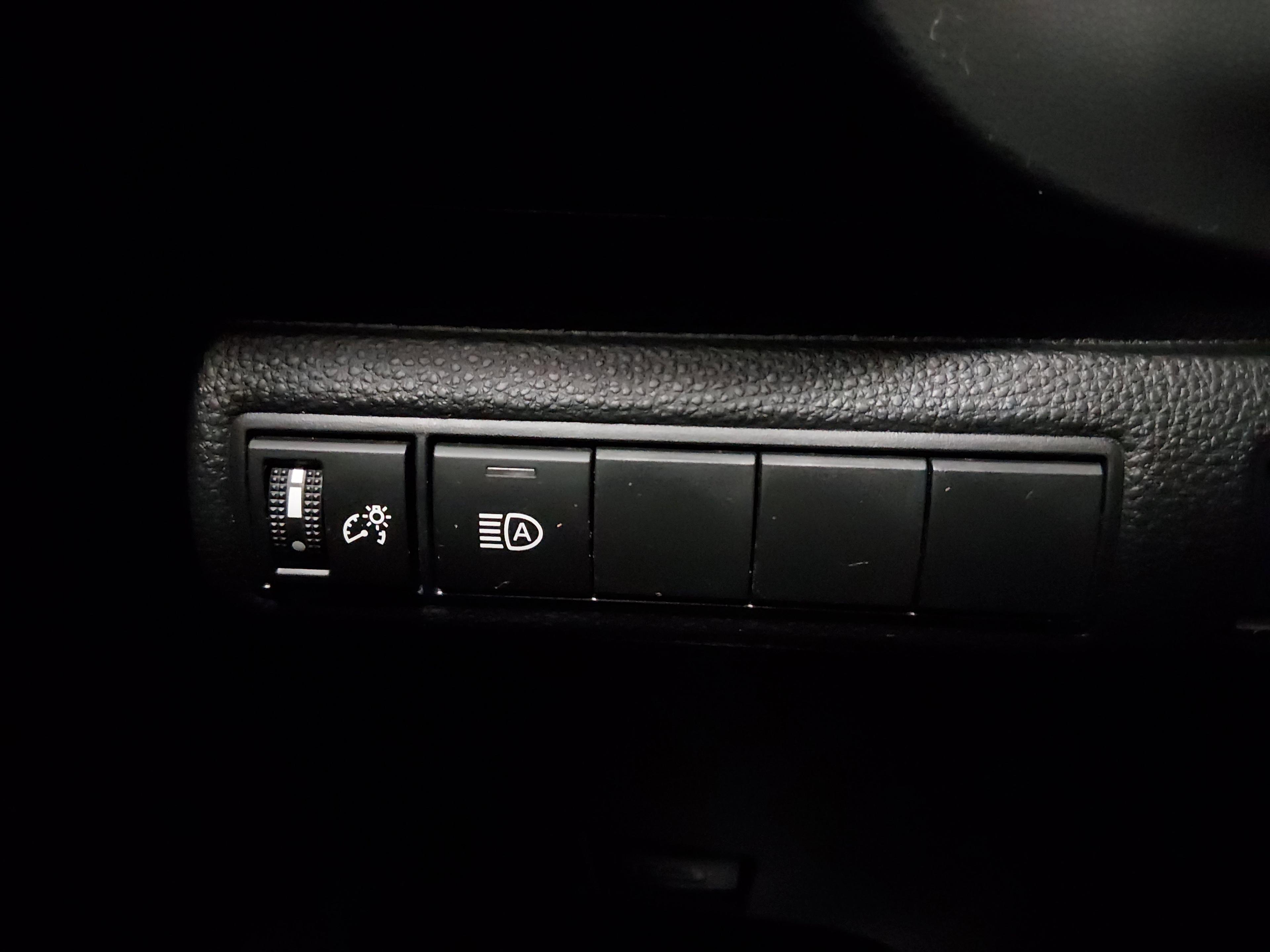 Toyota Corolla Le Cvt - Thumbnail 13