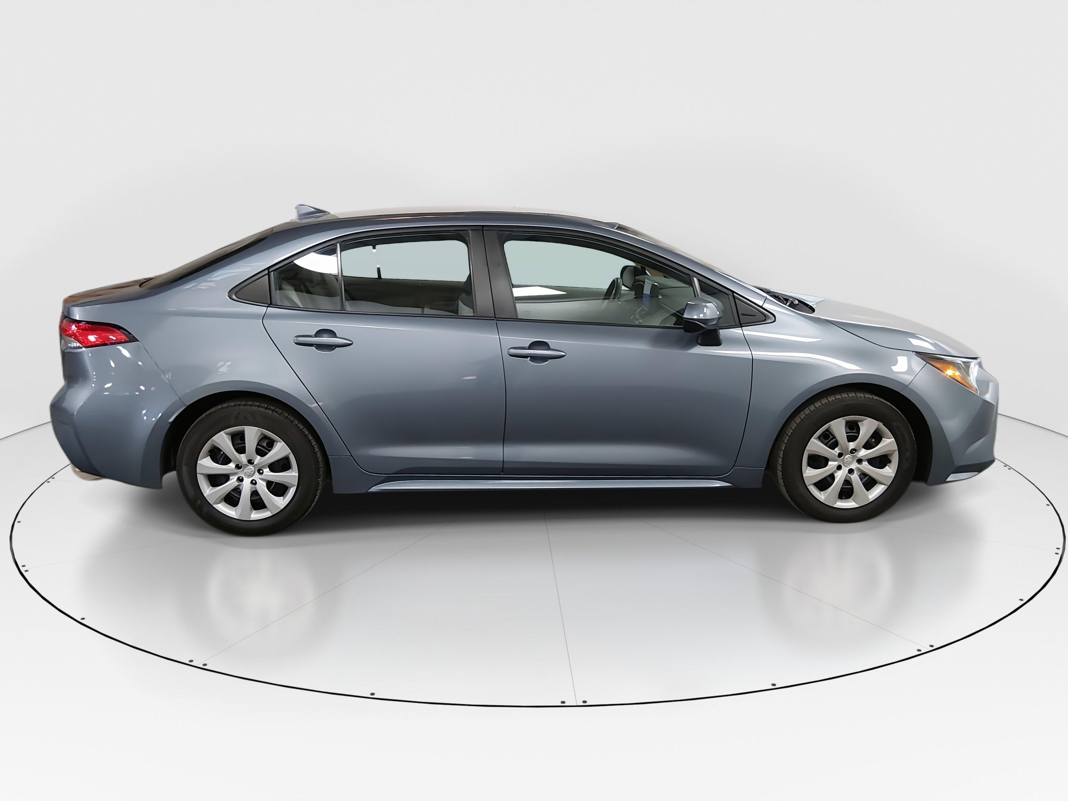 Toyota Corolla Le Cvt - Thumbnail 8